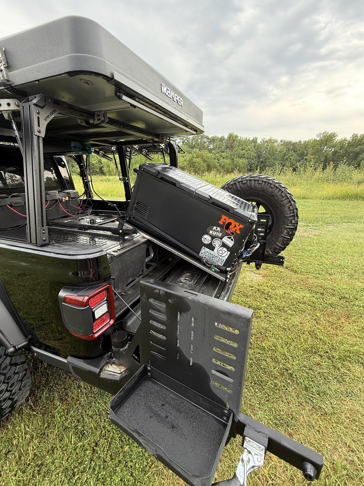 HEMI V8-Powered 2022 Jeep Gladiator