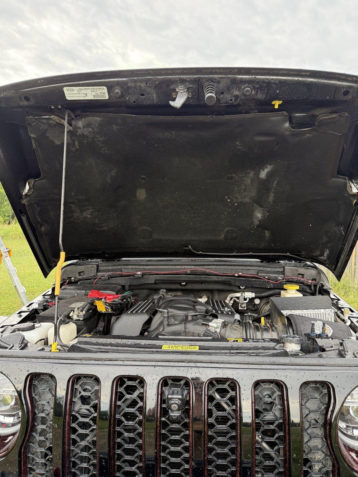 HEMI V8-Powered 2022 Jeep Gladiator