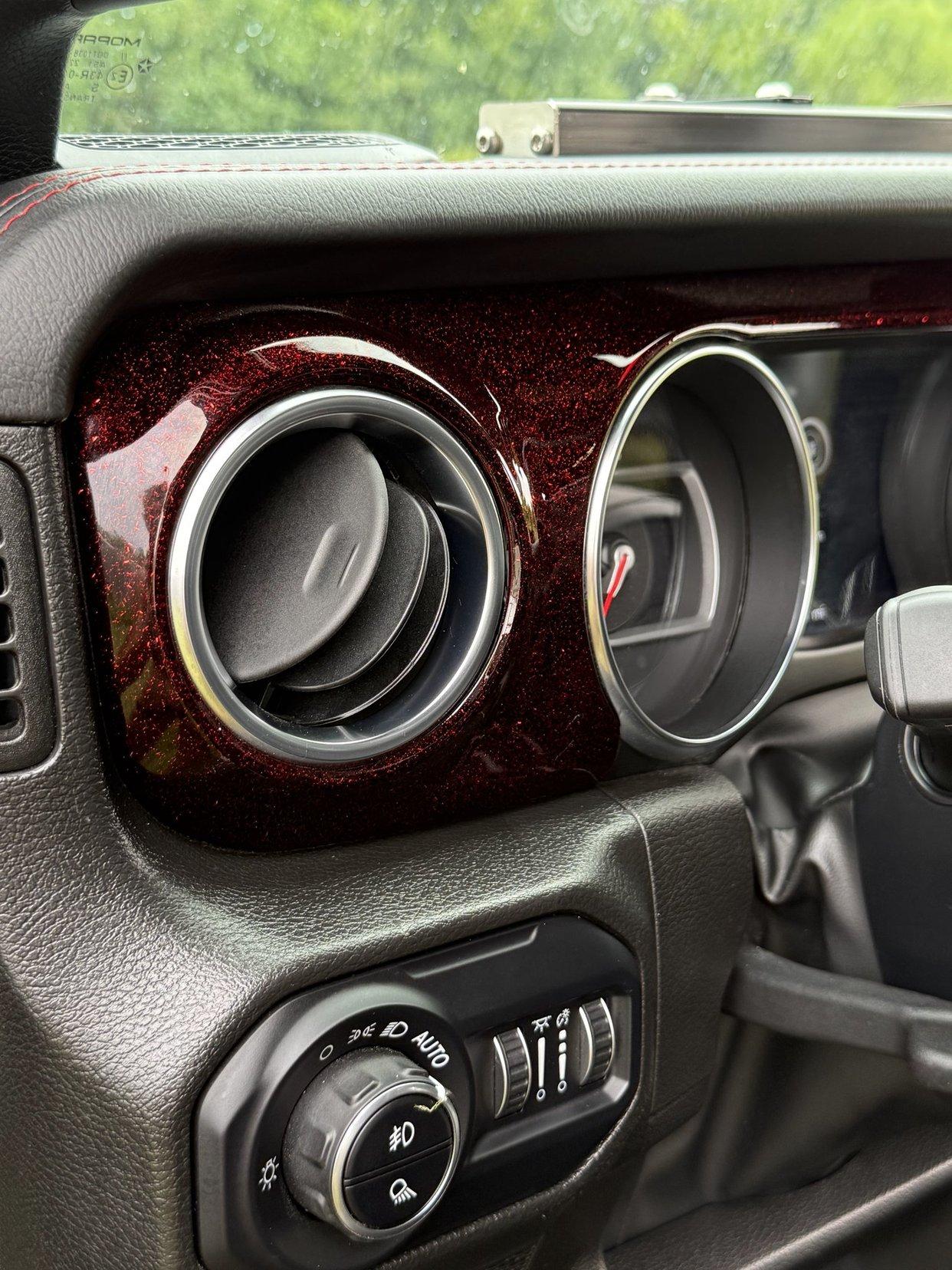 HEMI V8-Powered 2022 Jeep Gladiator