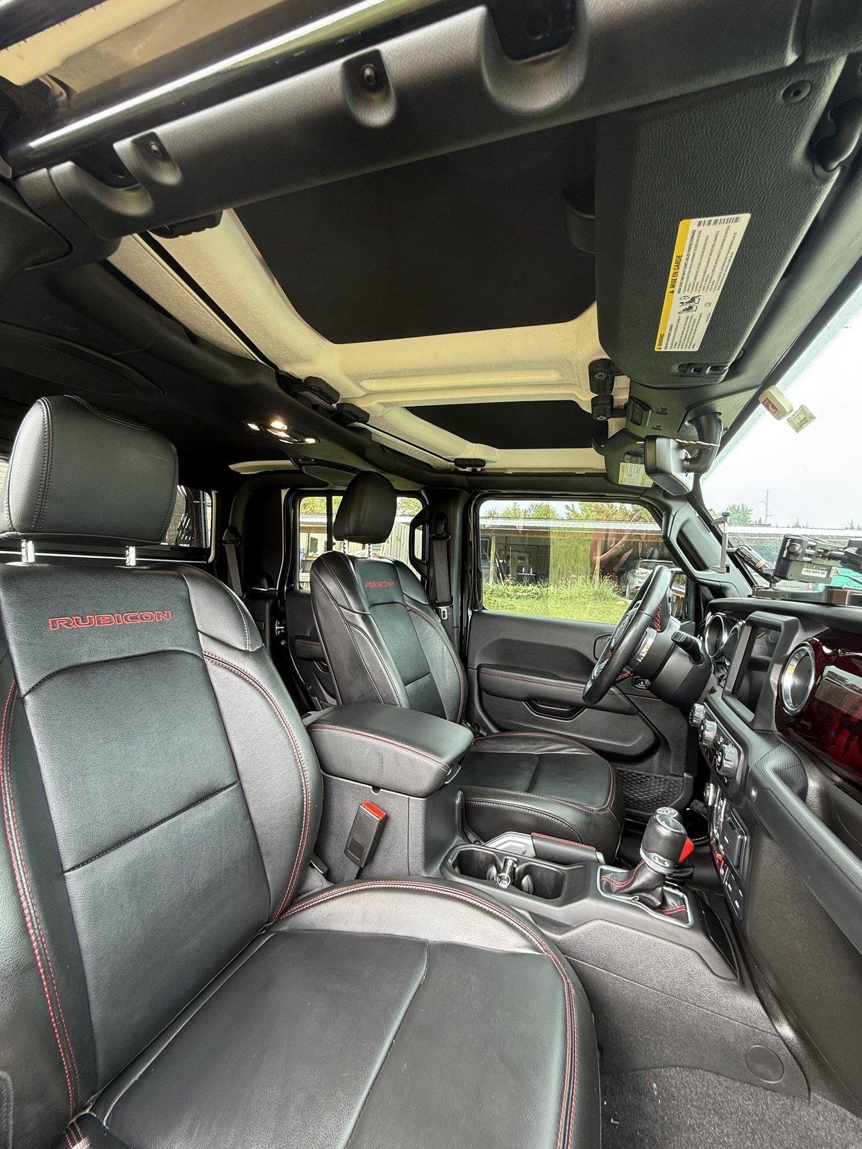 HEMI V8-Powered 2022 Jeep Gladiator