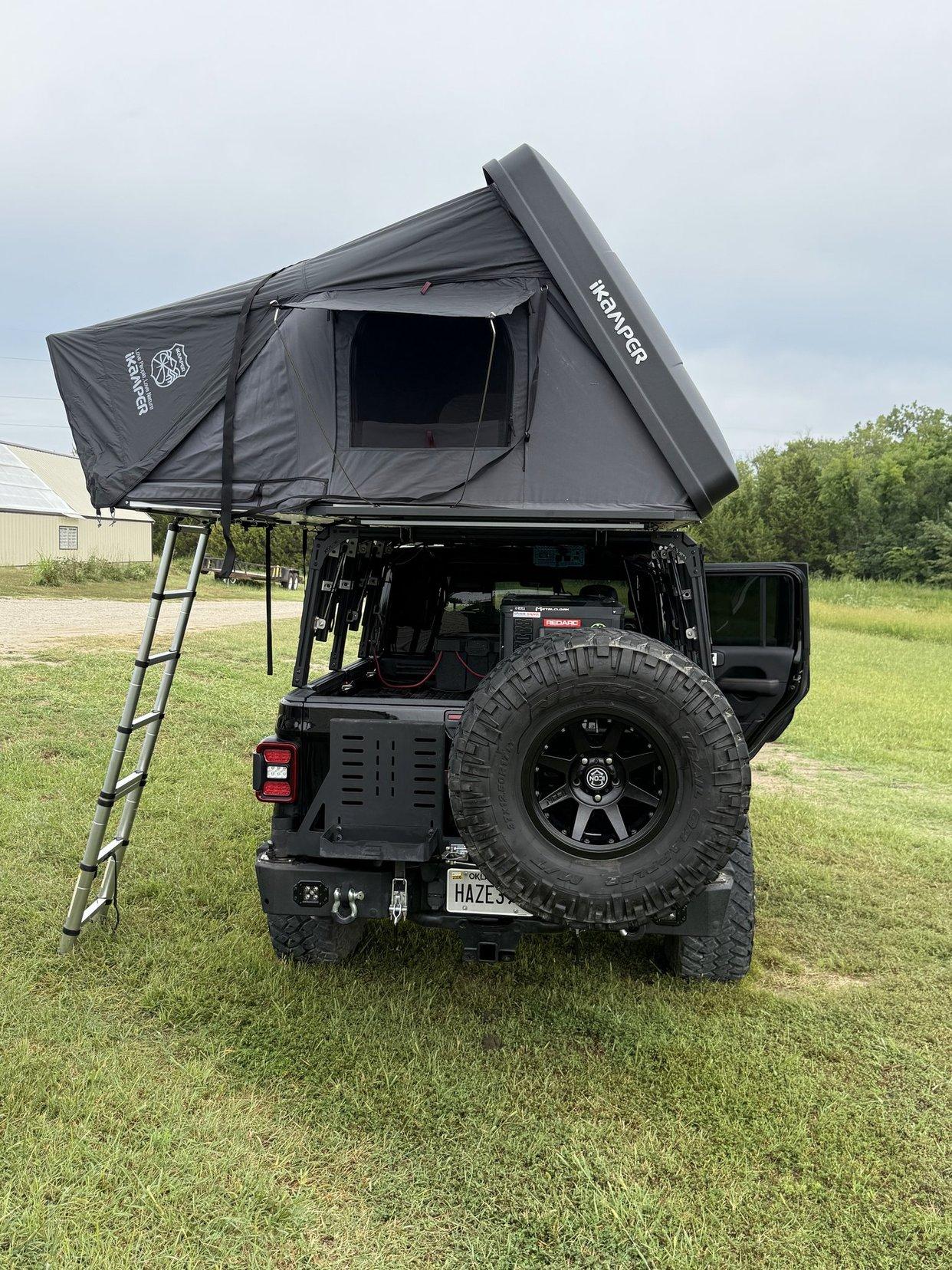 HEMI V8-Powered 2022 Jeep Gladiator