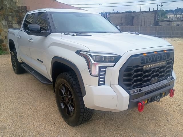 2024 Toyota Tundra Limited HV