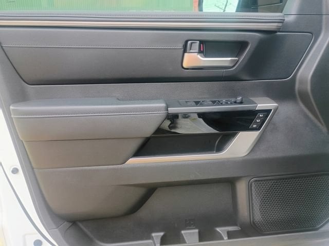 2024 Toyota Tundra Limited HV