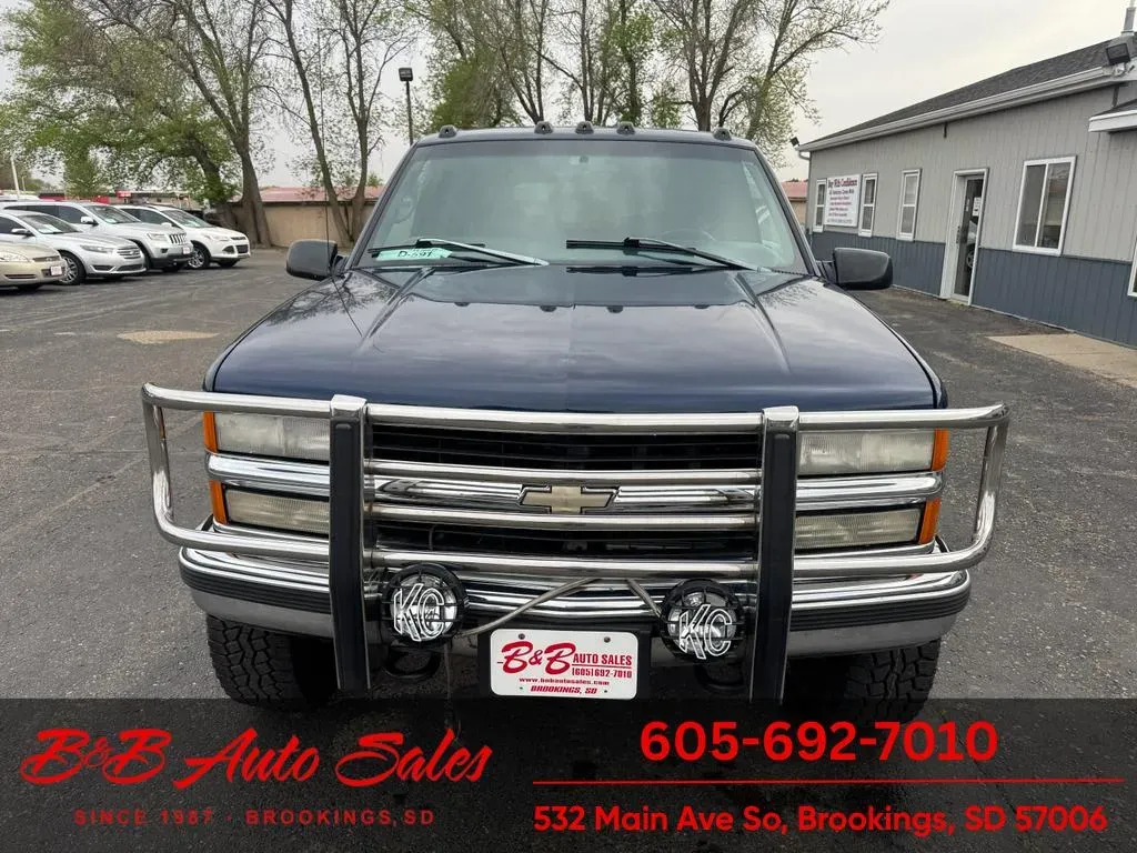 1997 Chevrolet Suburban LT