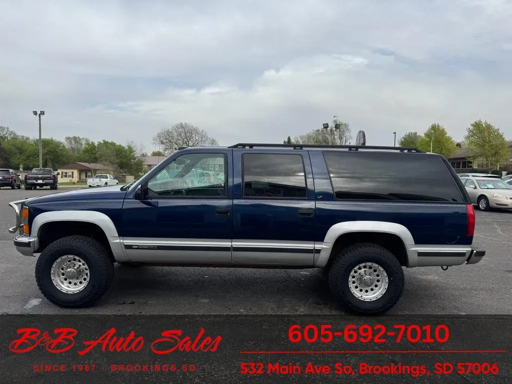 1997 Chevrolet Suburban LT - 2