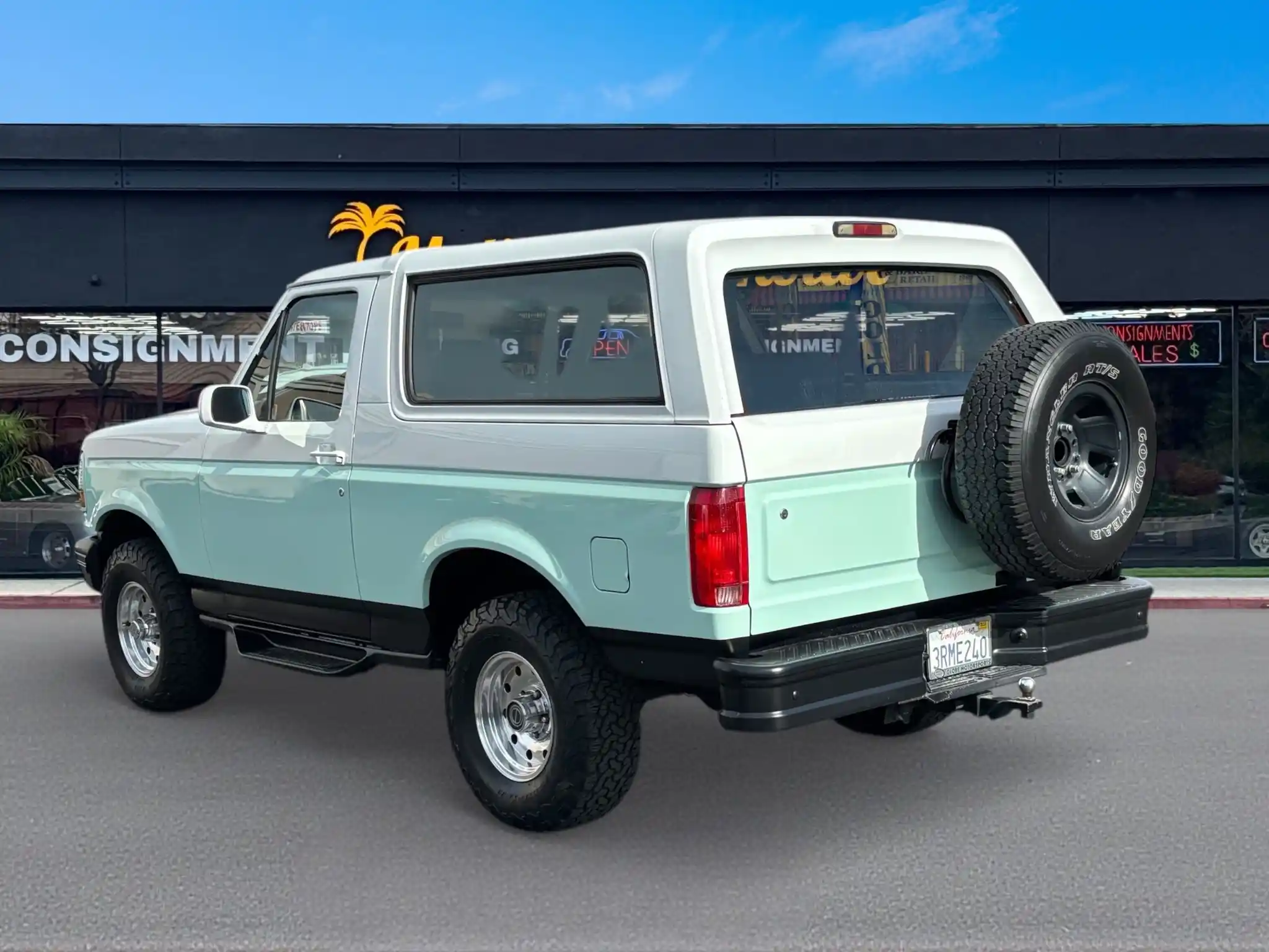 1996 Ford Bronco - 4