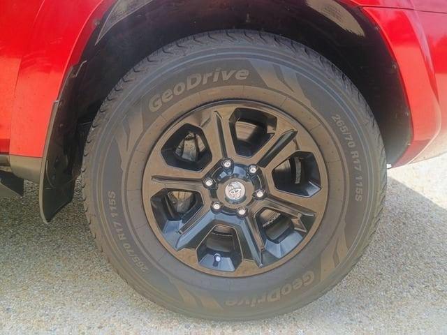 2023 Toyota 4Runner SR5