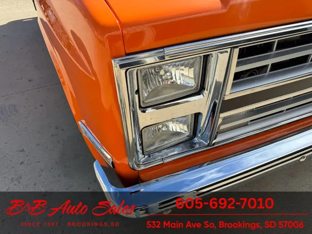 1985 Chevrolet C10 Shortbox Details