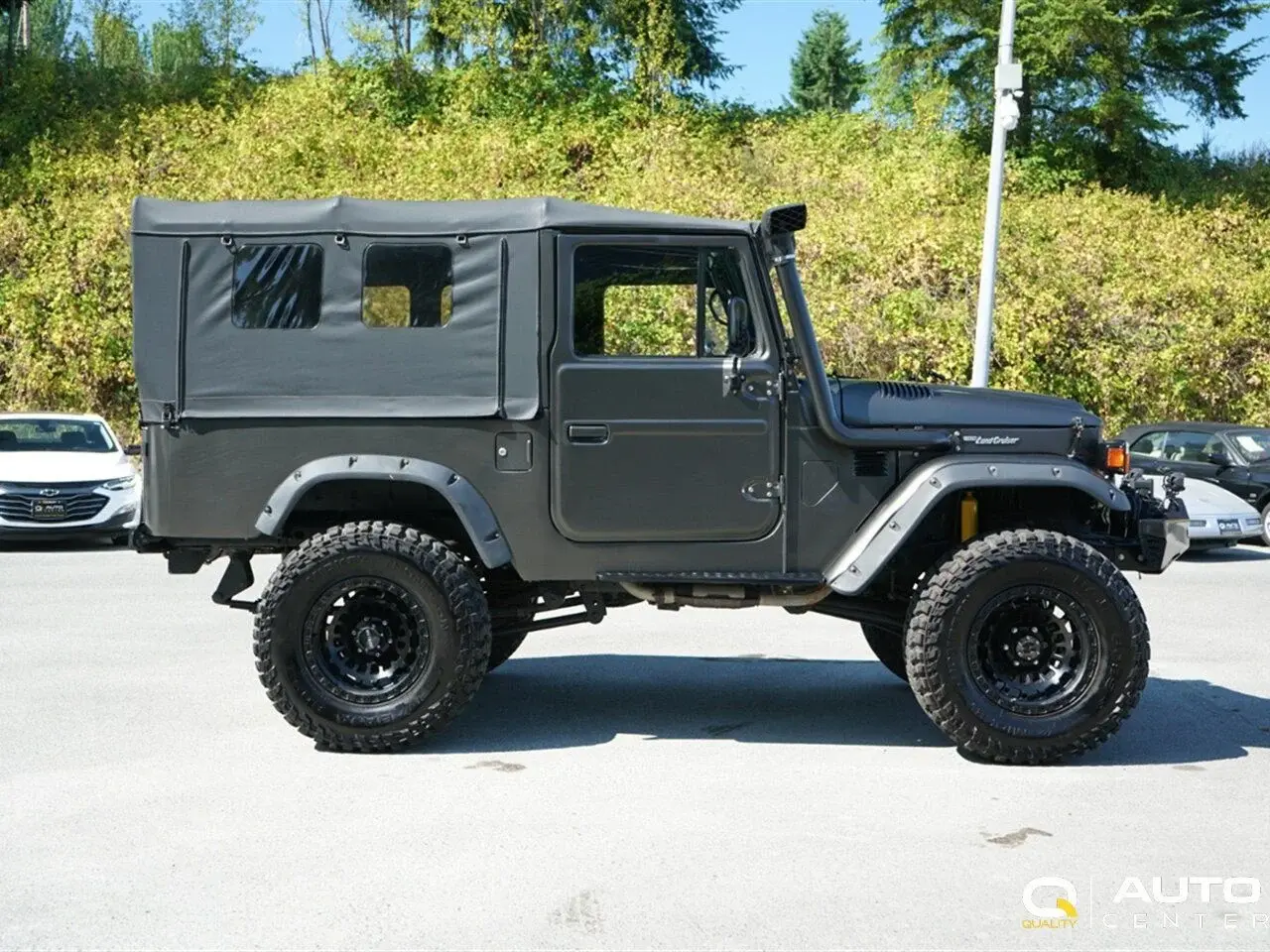 Restored 1984 Toyota Land Cruiser FJ43 - 2