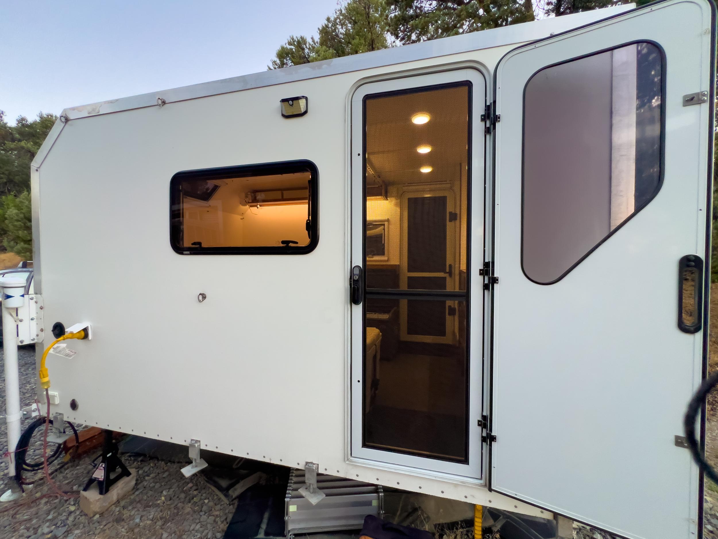 2021 Isuzu Overland Expedition Rig