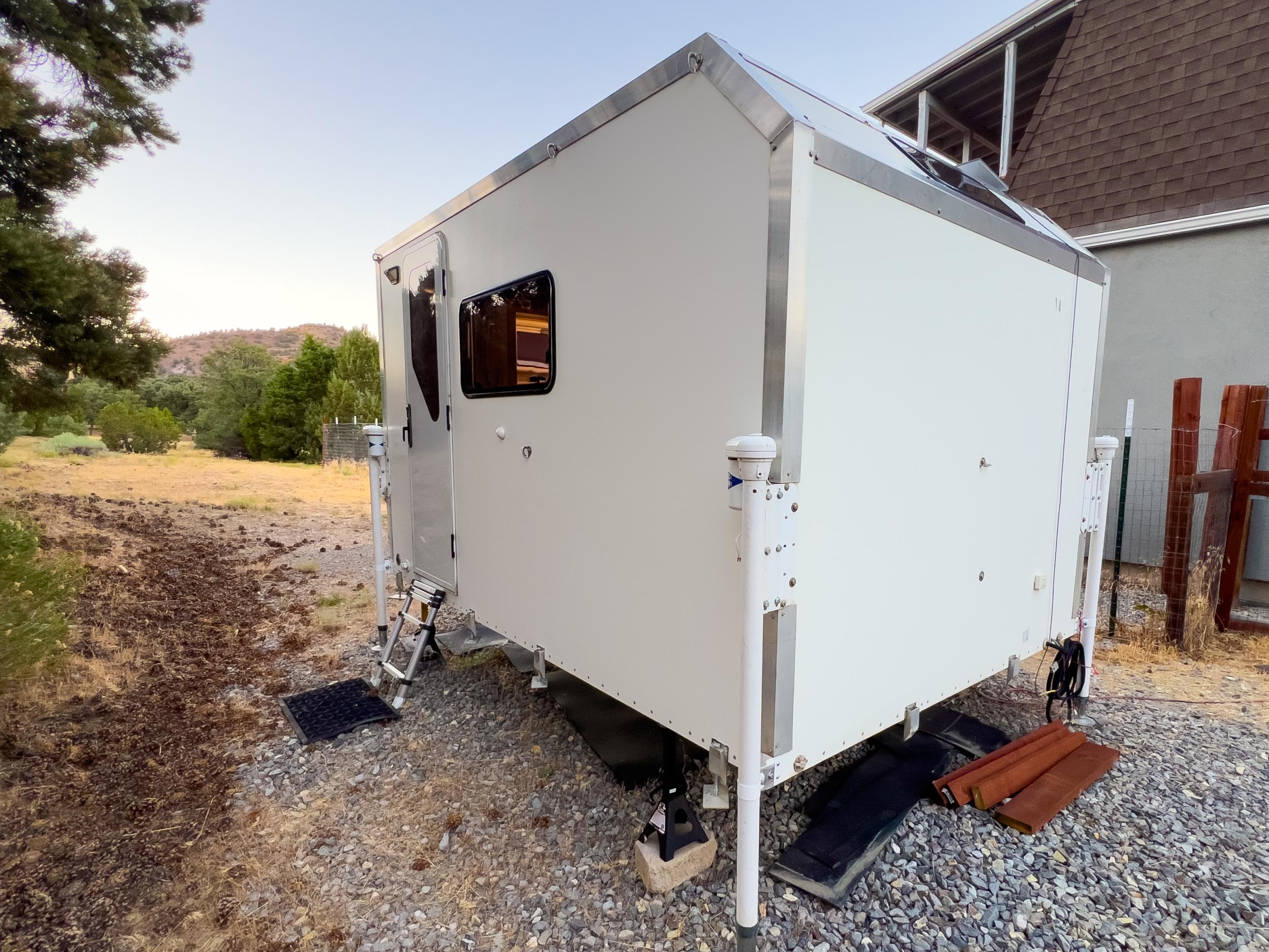 2021 Isuzu Overland Expedition Rig