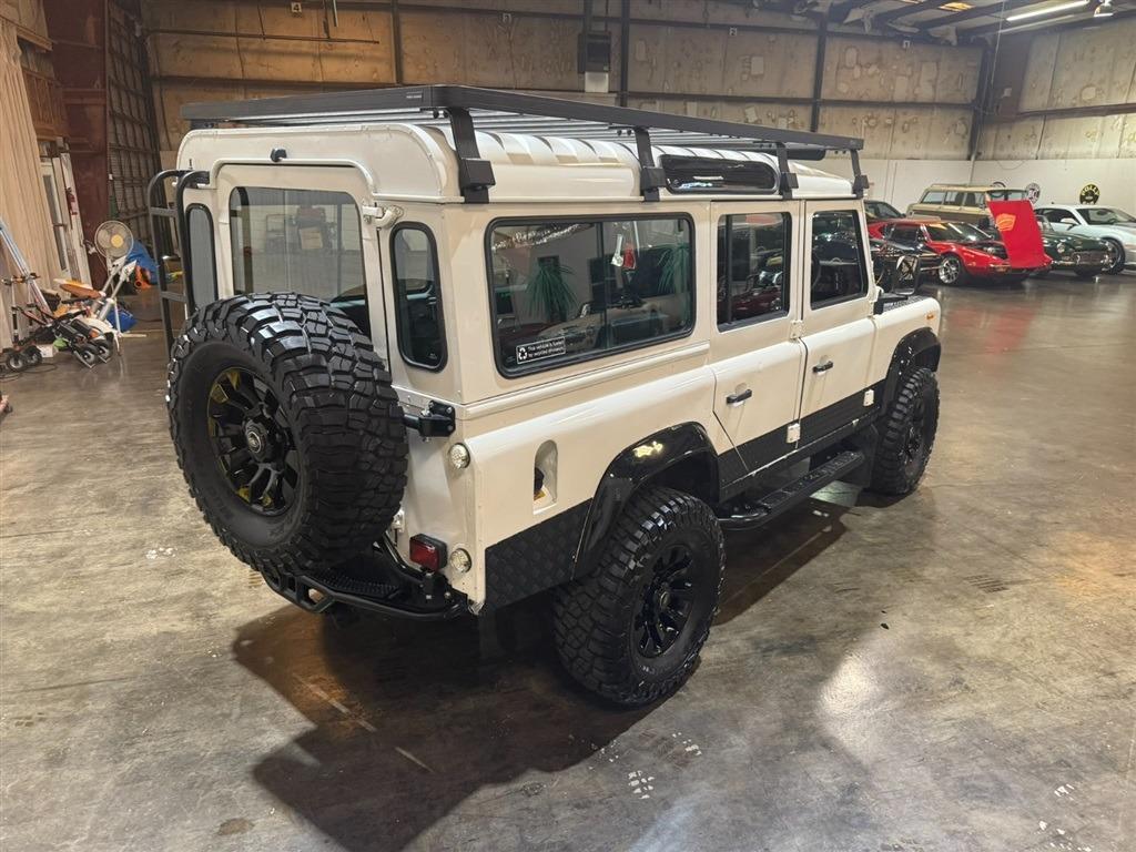 1990 Land Rover Defender 110