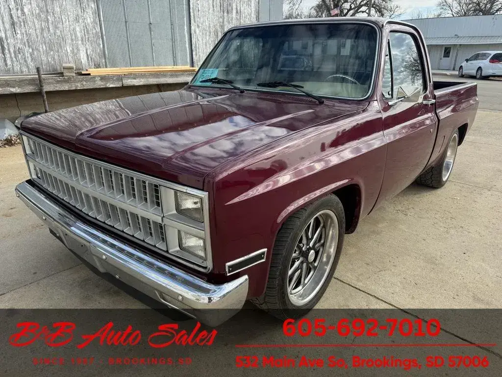1982 GMC C1500 Shortbox - 2