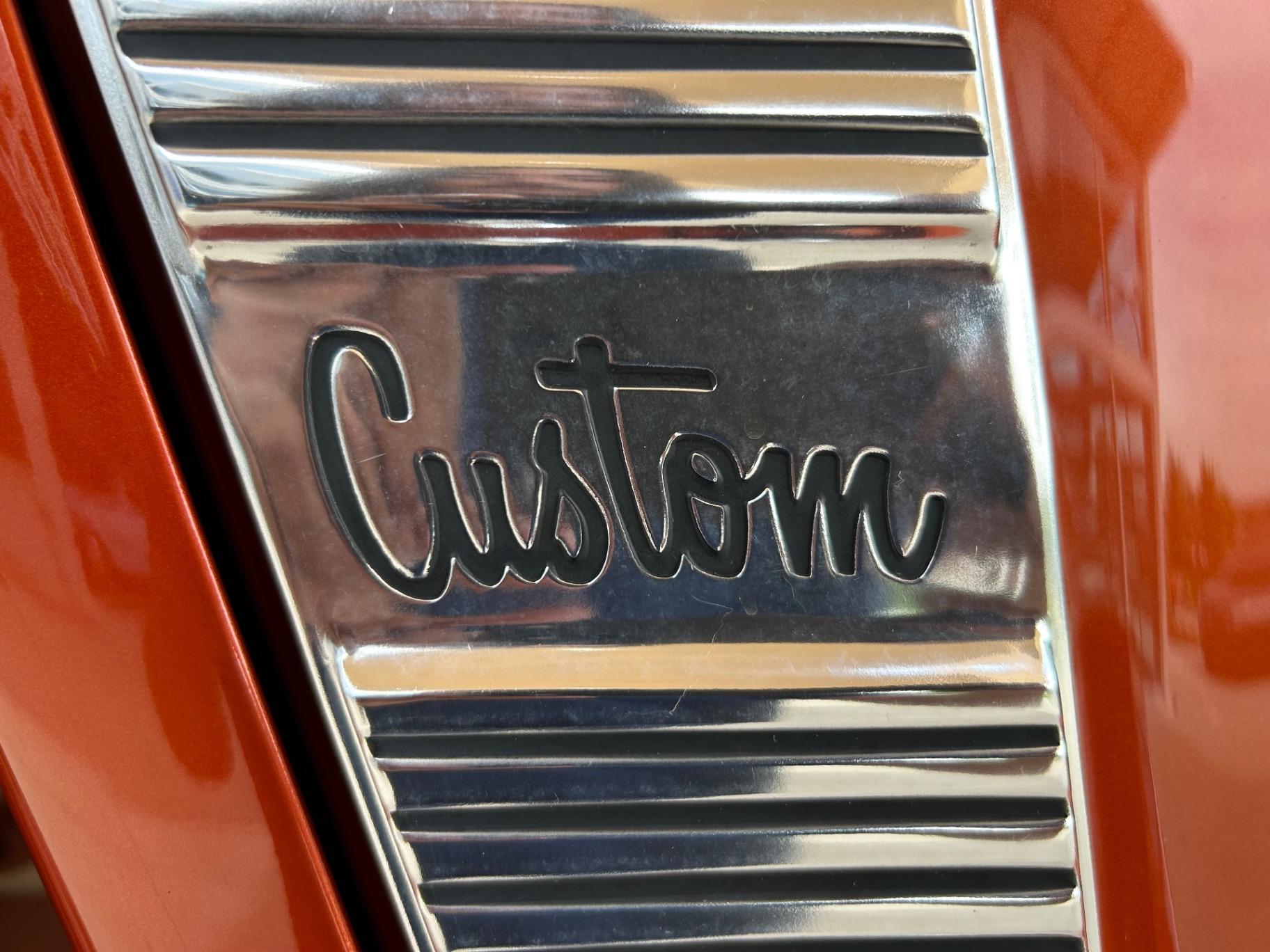 Custom 1965 Chevrolet C10 Pickup