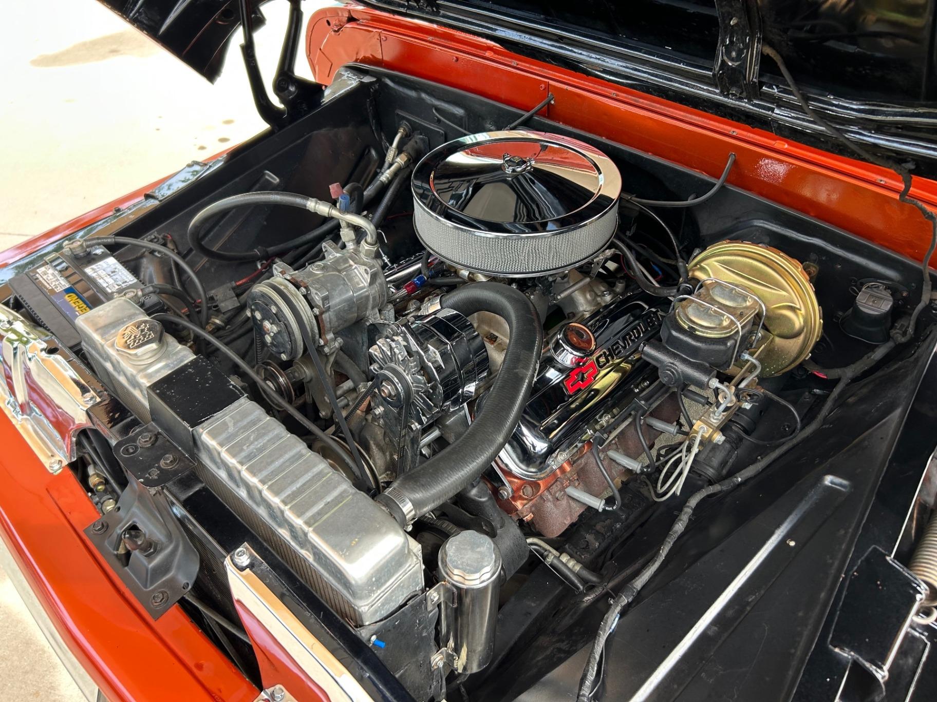 Custom 1965 Chevrolet C10 Pickup