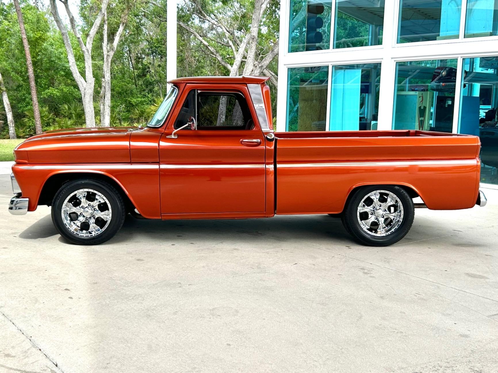 Custom 1965 Chevrolet C10 Pickup