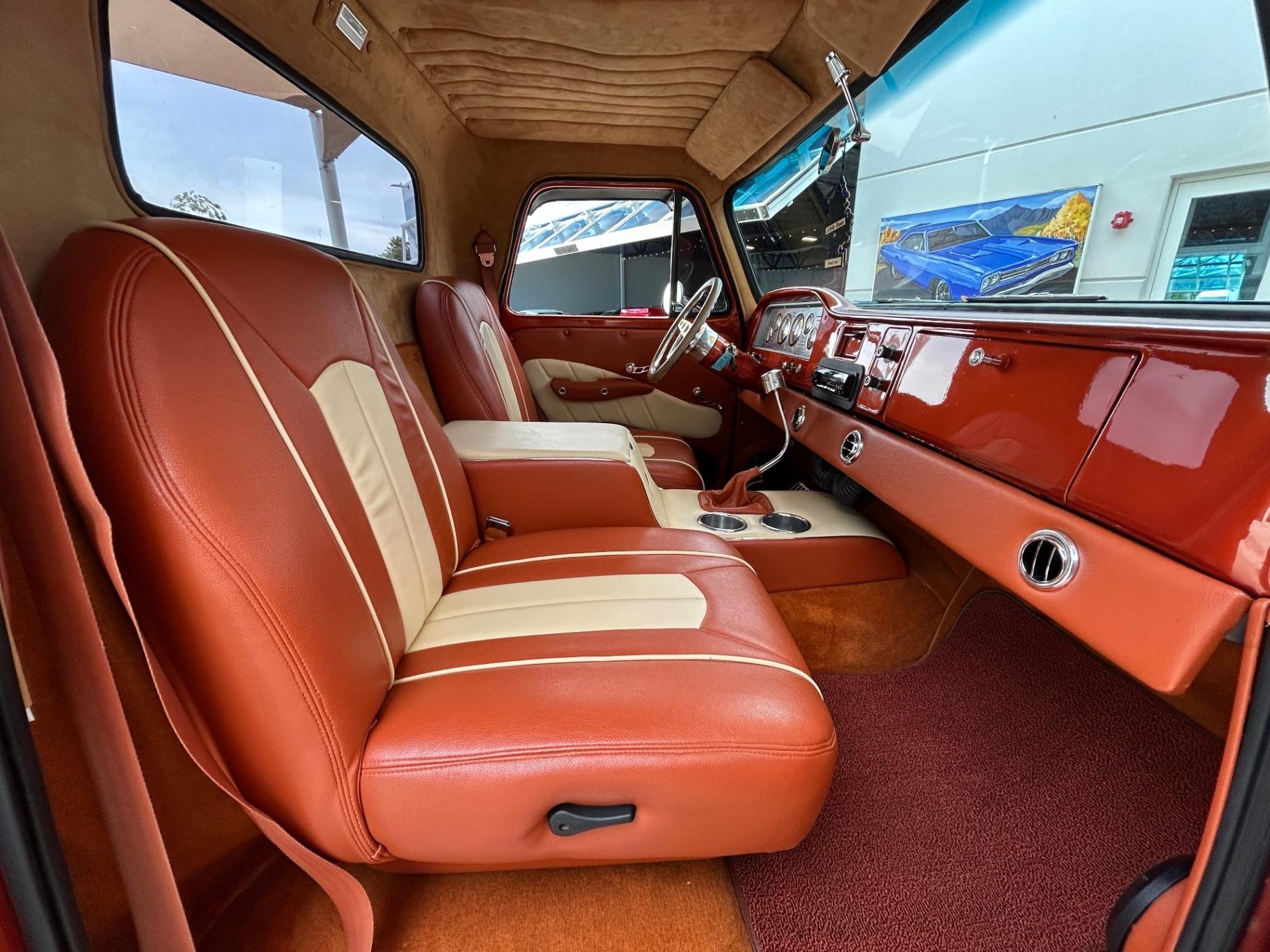 Custom 1965 Chevrolet C10 Pickup