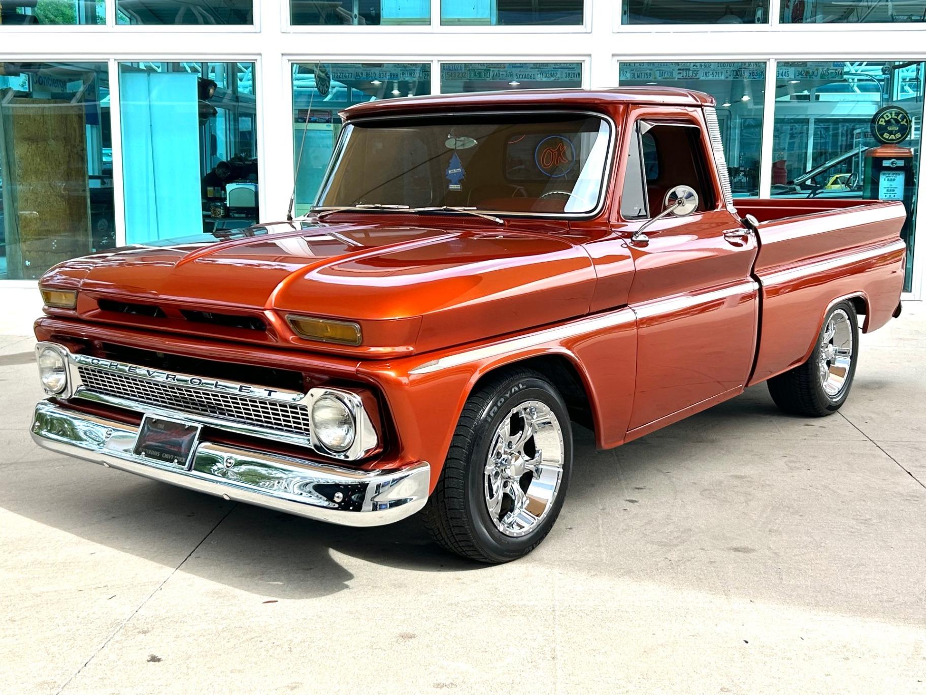 Custom 1965 Chevrolet C10 Pickup