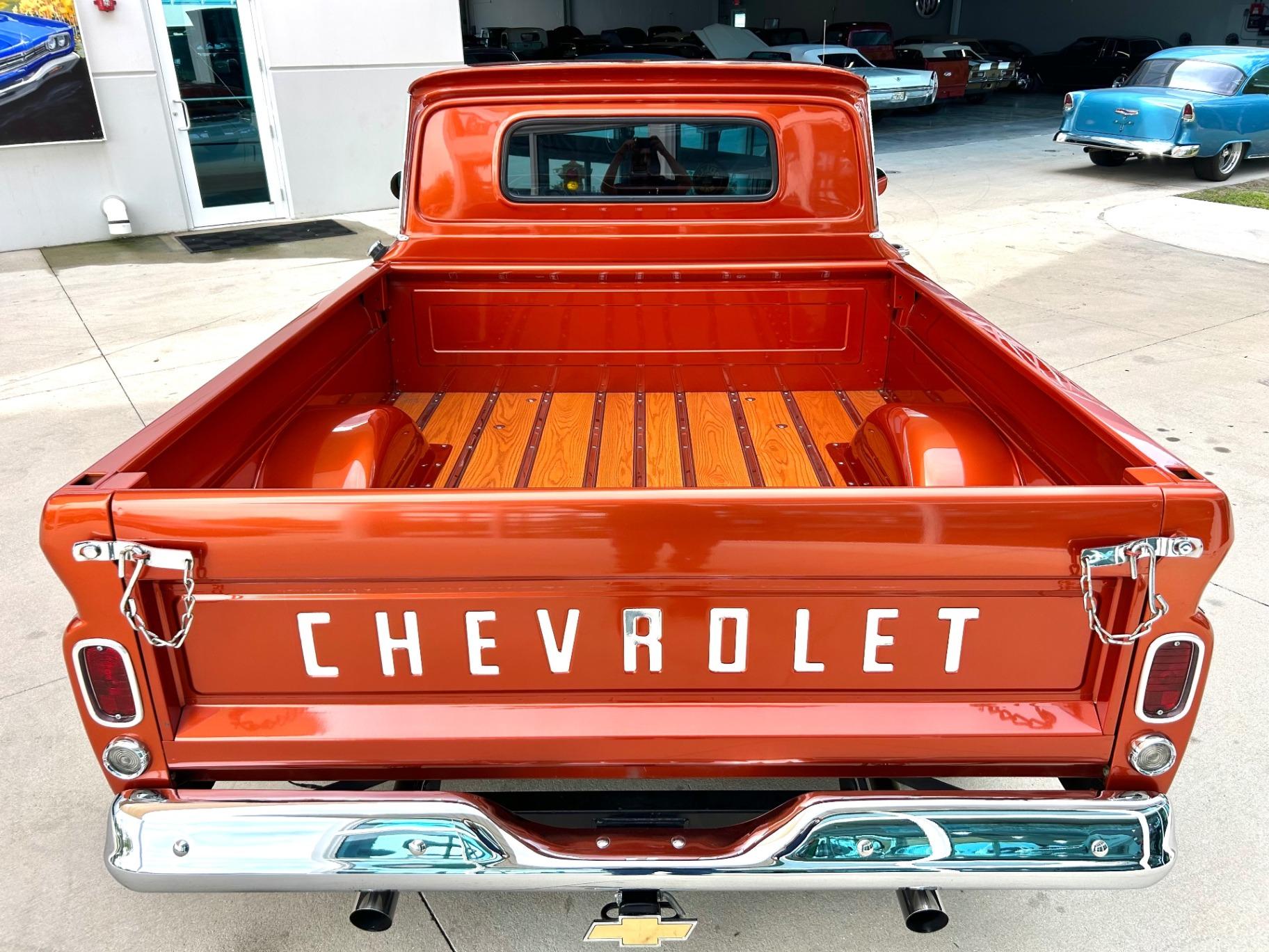 Custom 1965 Chevrolet C10 Pickup