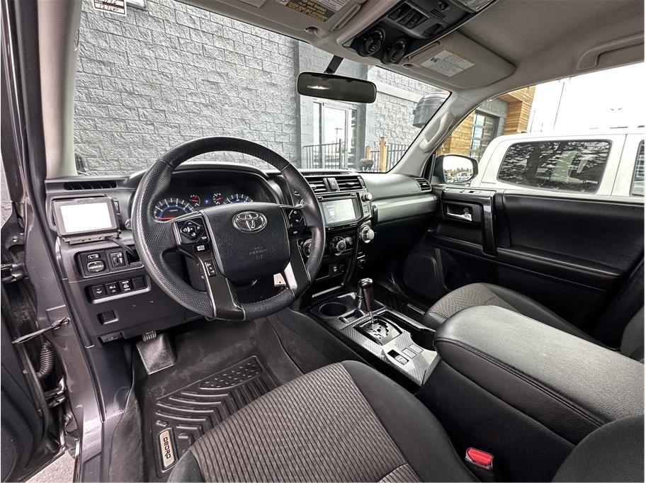 2018 Toyota 4Runner TRD Off-Road - 2