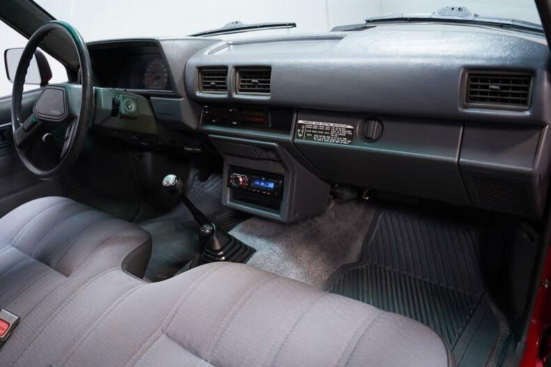 1988 Toyota Pickup SR5