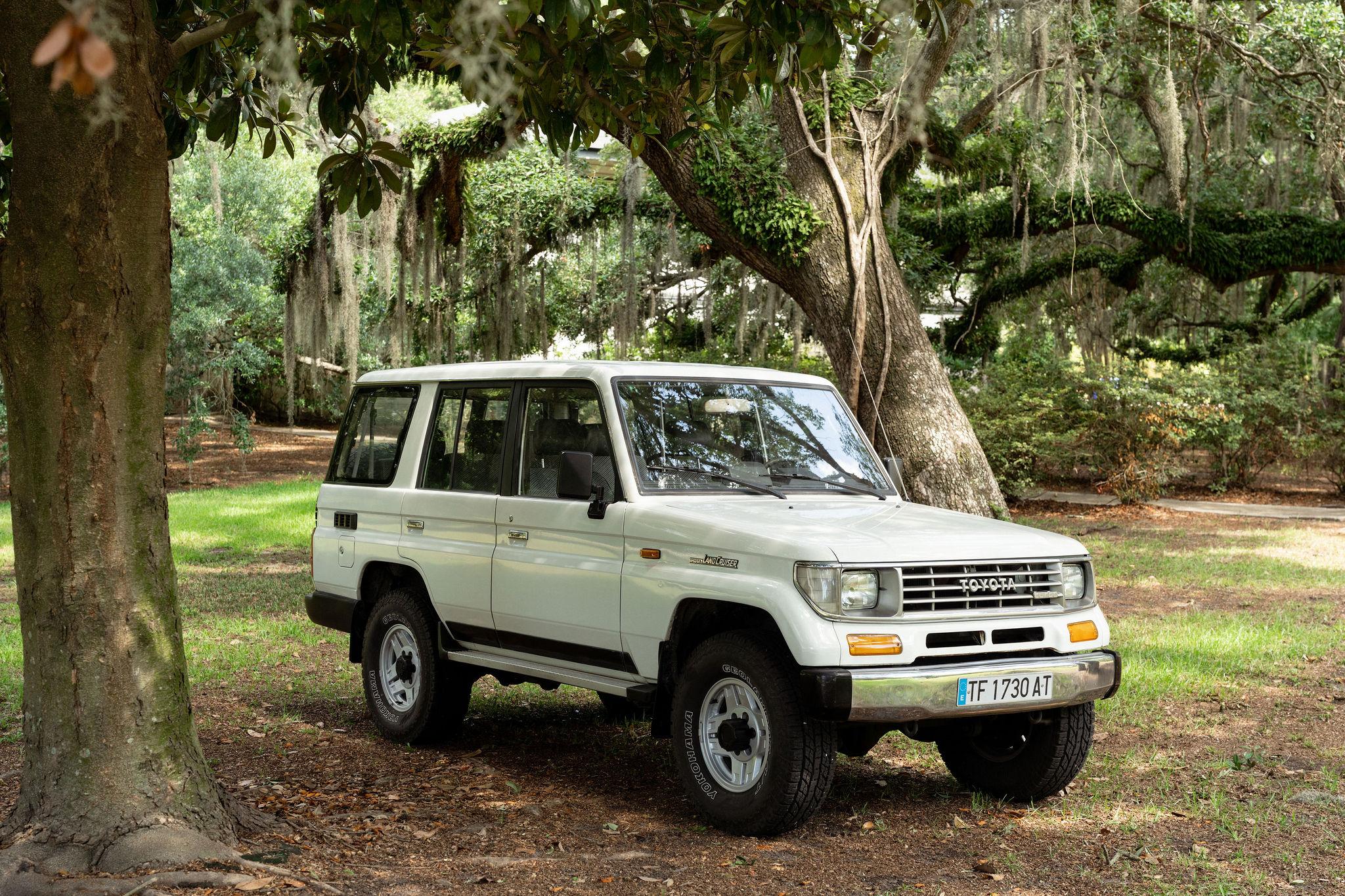 1991 Toyota Land Cruiser LJ77 LX-1