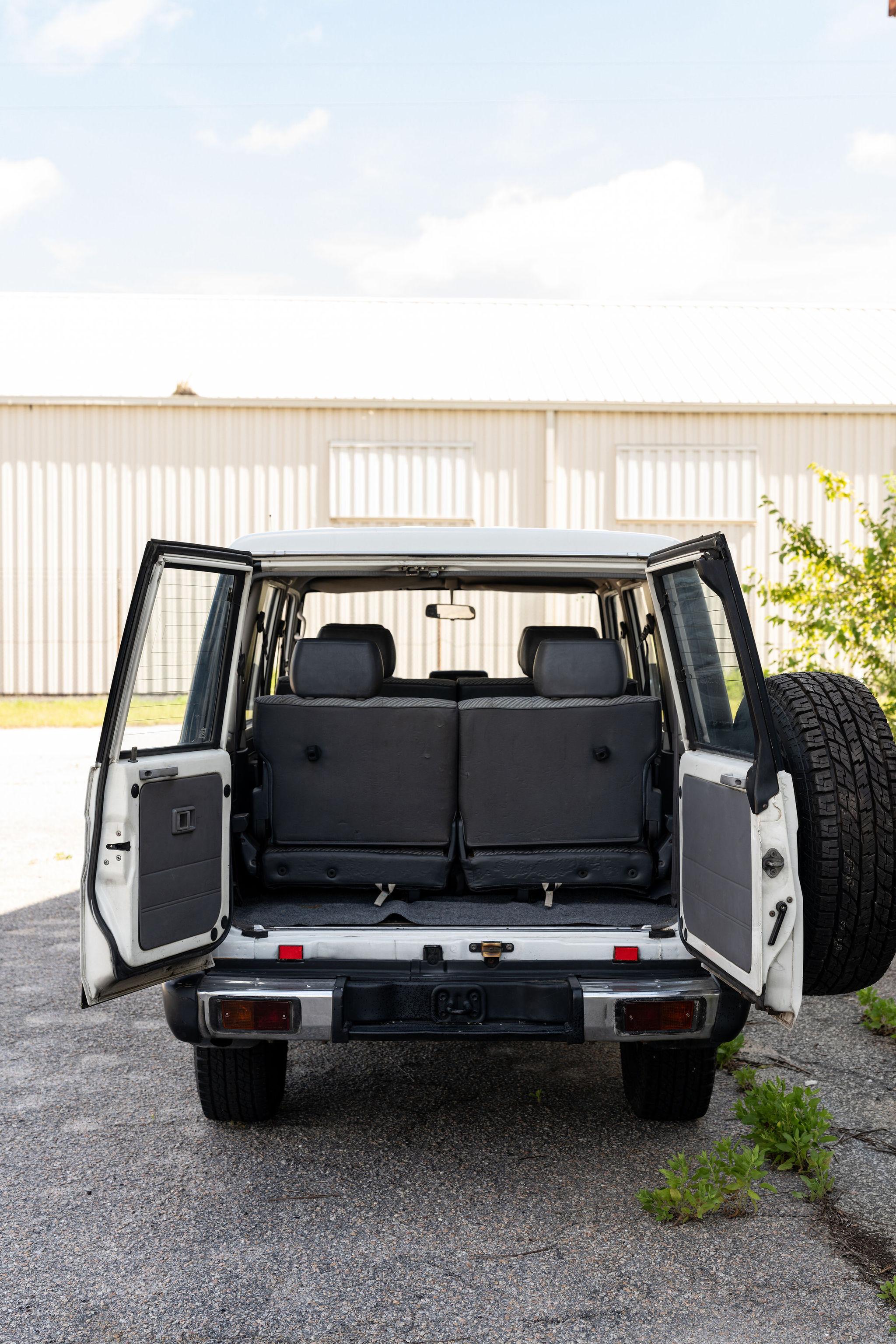 1991 Toyota Land Cruiser LJ77 LX