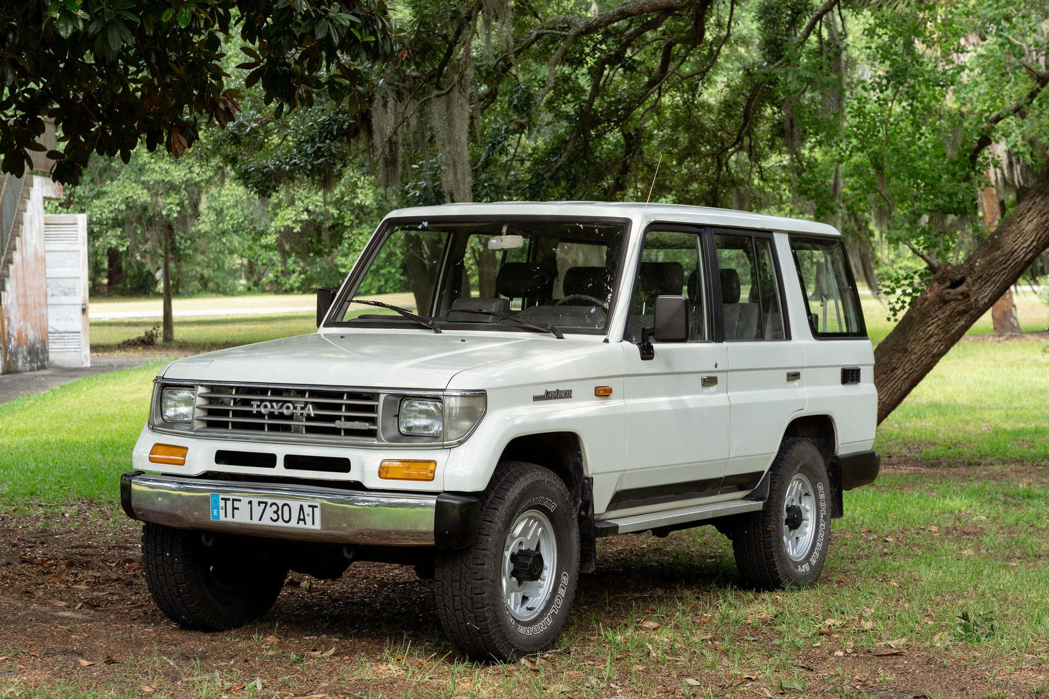 1991 Toyota Land Cruiser LJ77 LX
