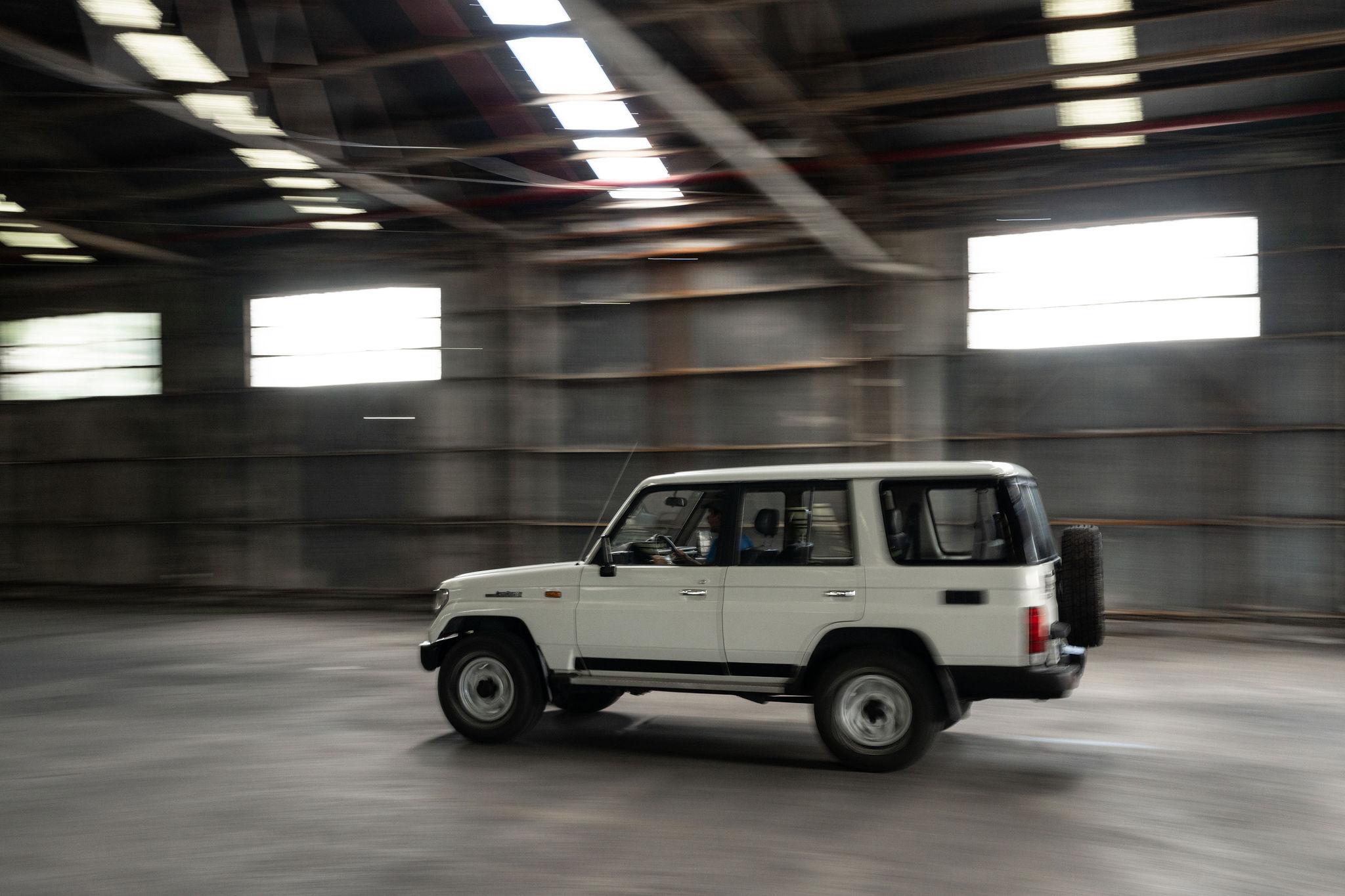 1991 Toyota Land Cruiser LJ77 LX