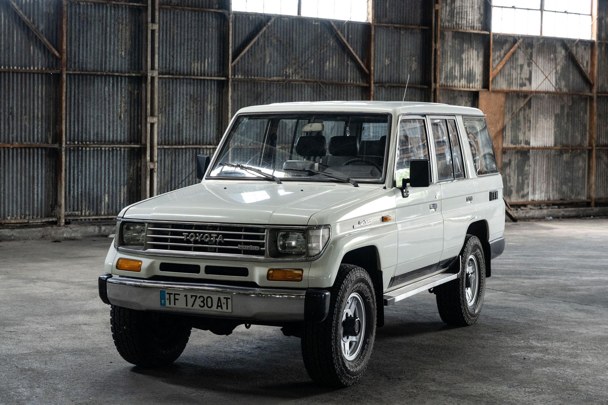 1991 Toyota Land Cruiser LJ77 LX