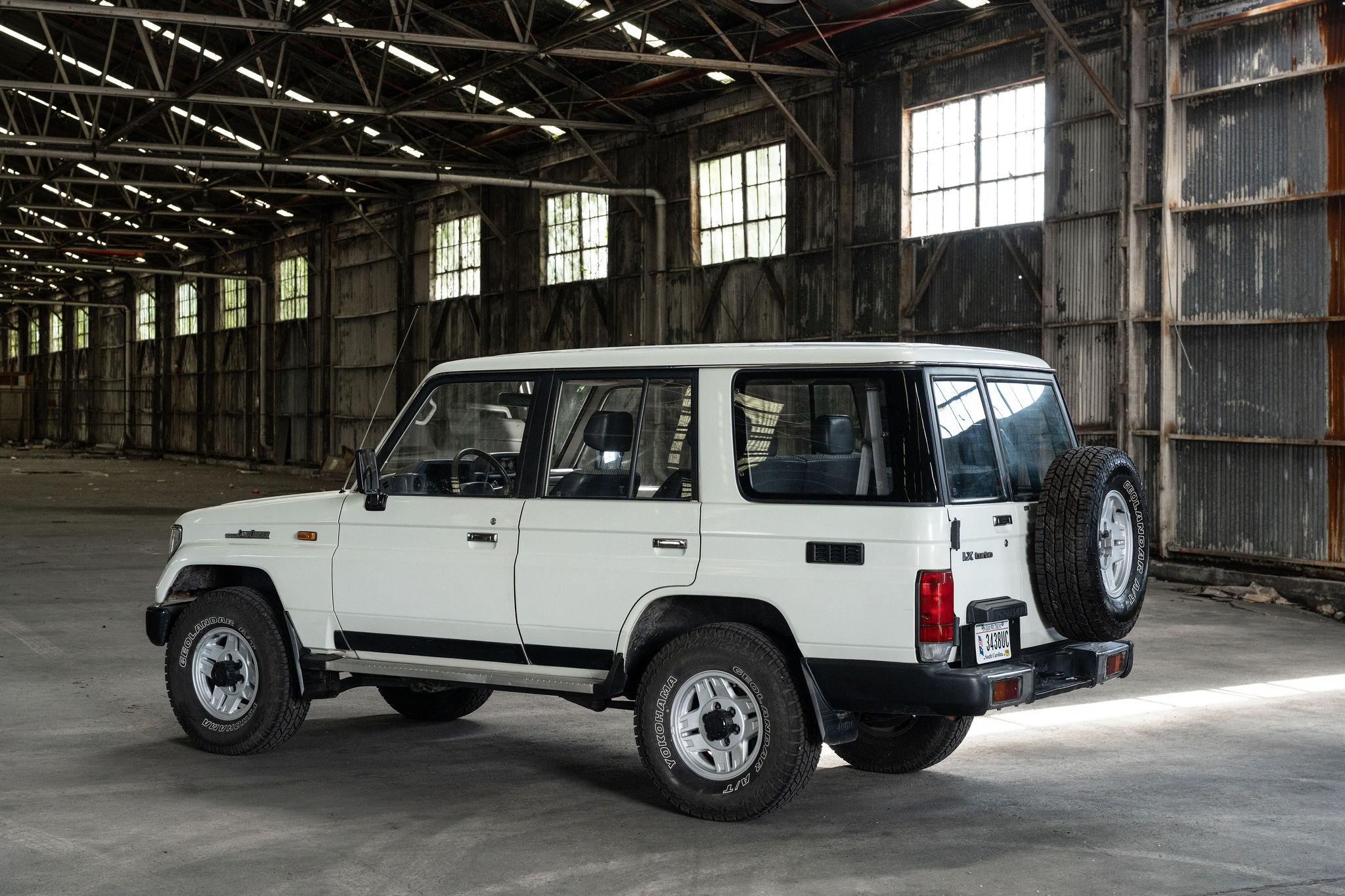 1991 Toyota Land Cruiser LJ77 LX