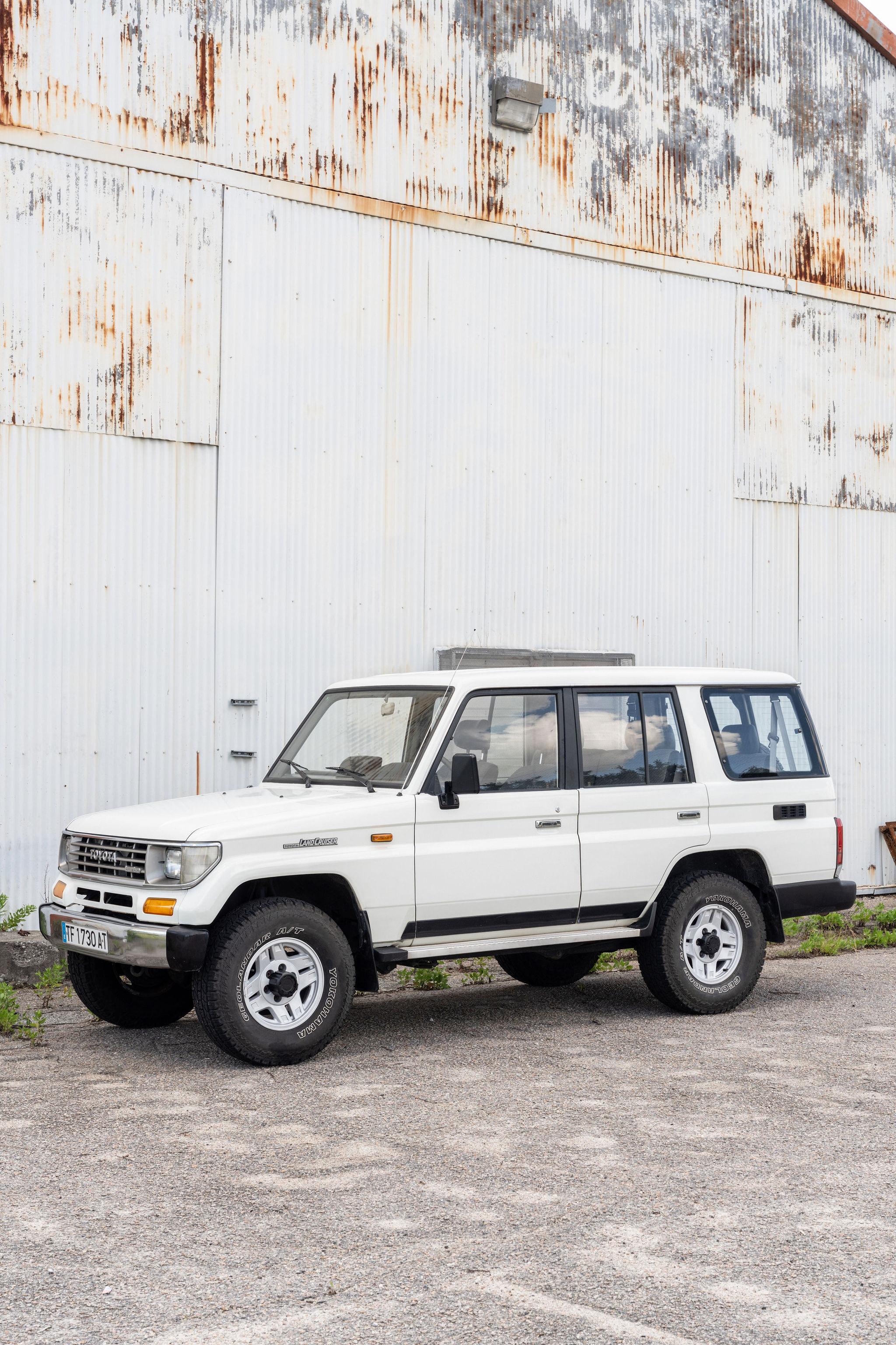 1991 Toyota Land Cruiser LJ77 LX