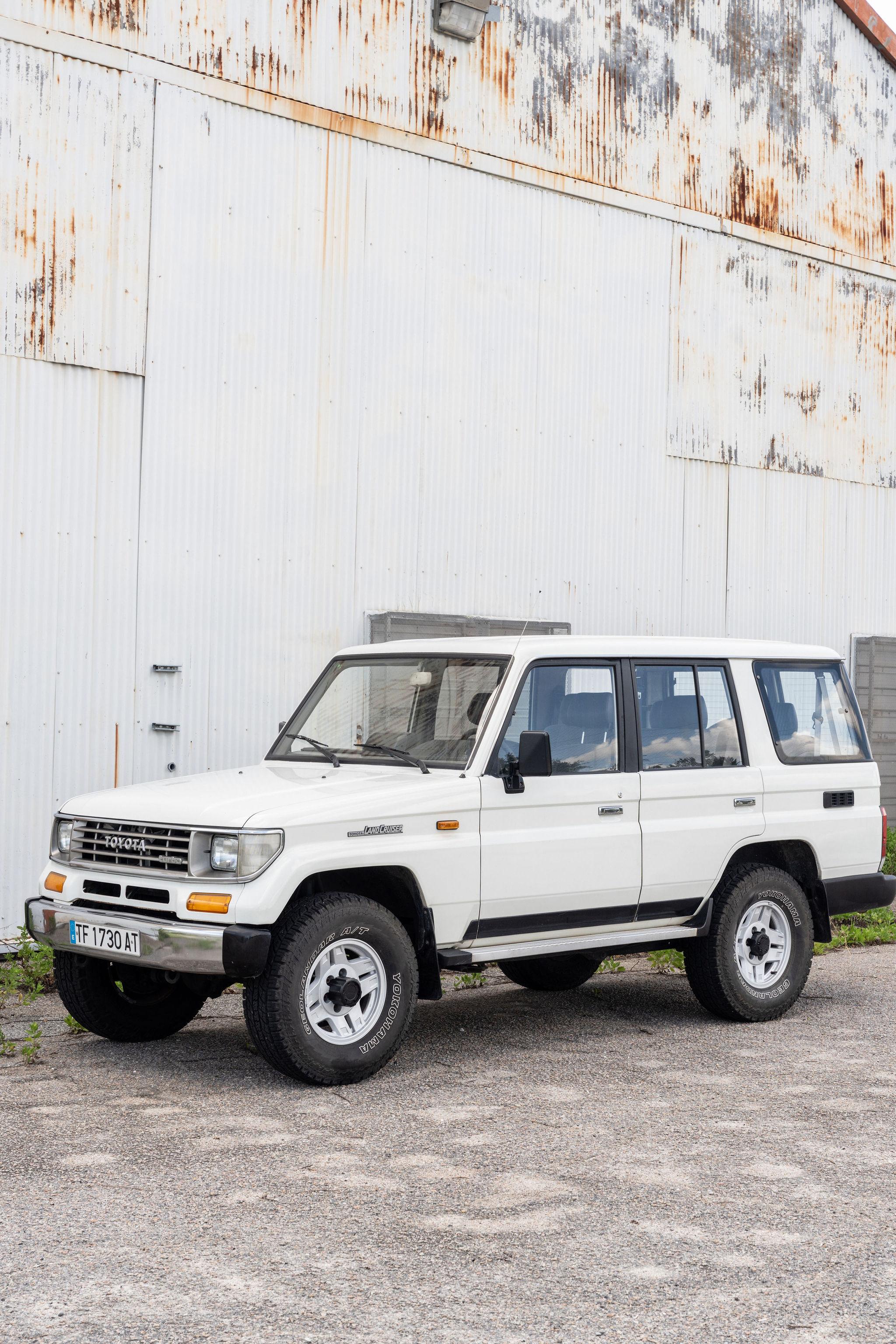 1991 Toyota Land Cruiser LJ77 LX