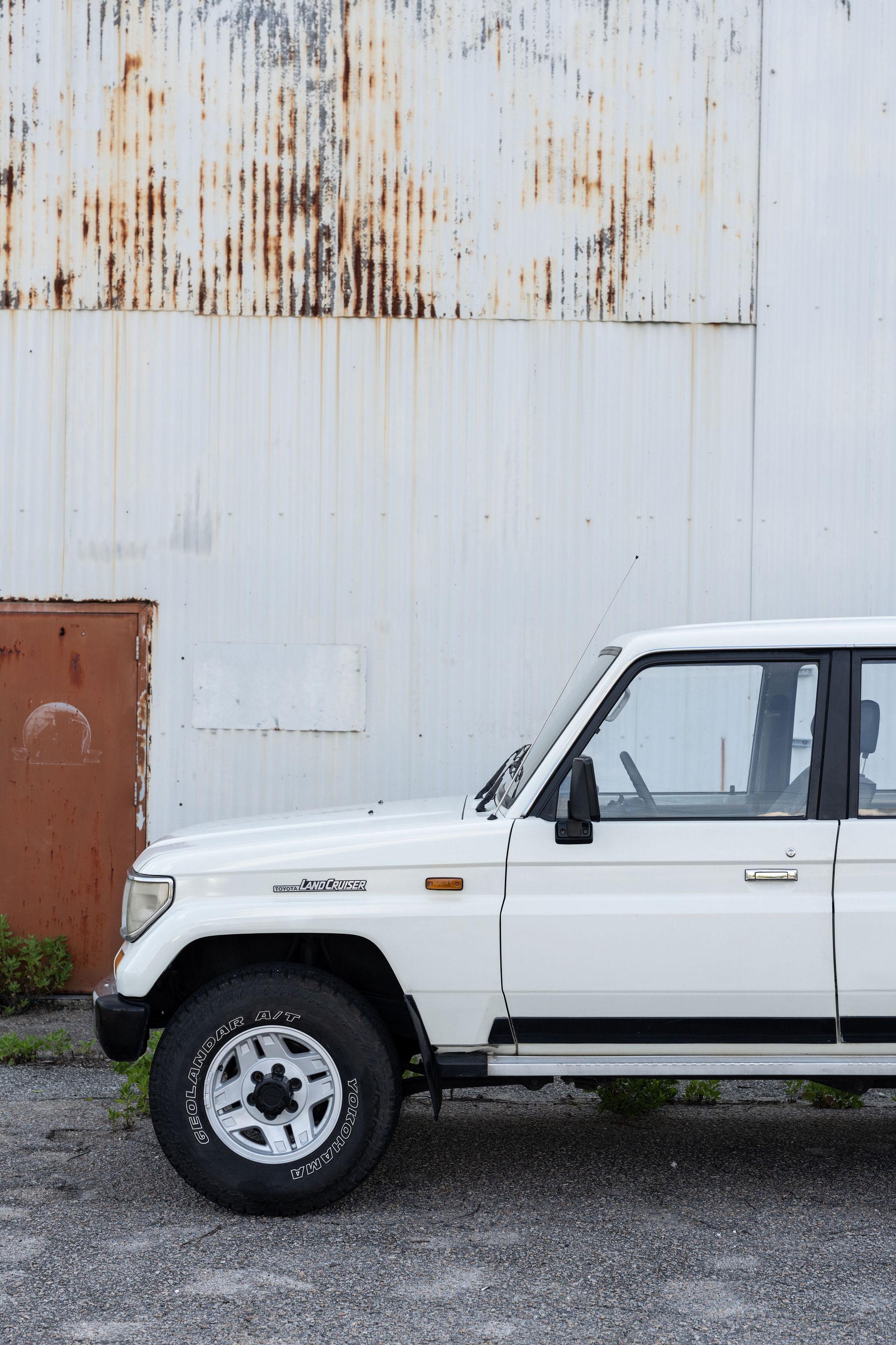 1991 Toyota Land Cruiser LJ77 LX