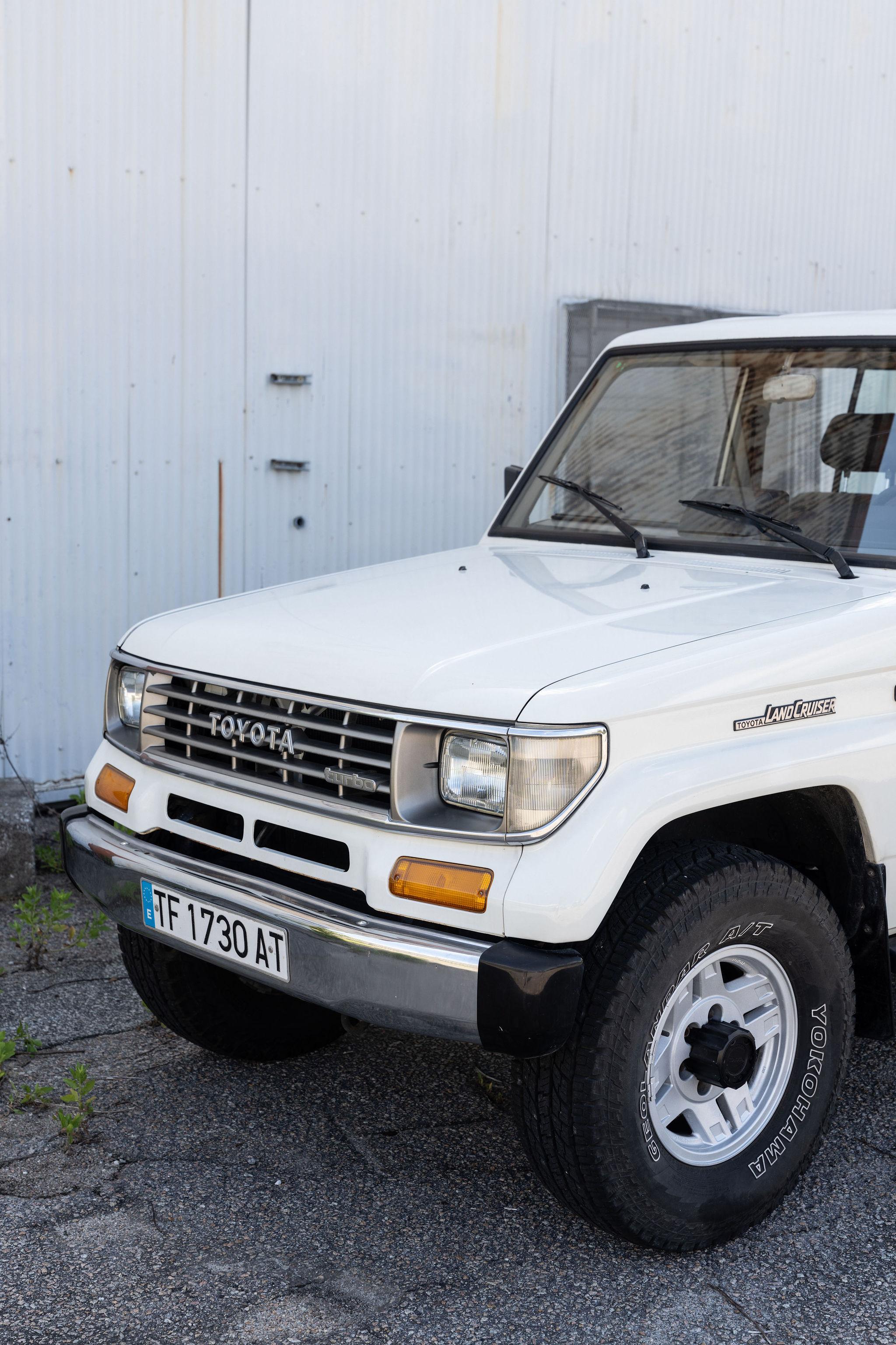 1991 Toyota Land Cruiser LJ77 LX