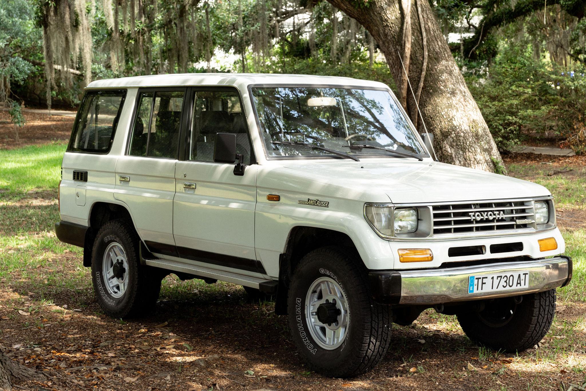 1991 Toyota Land Cruiser LJ77 LX