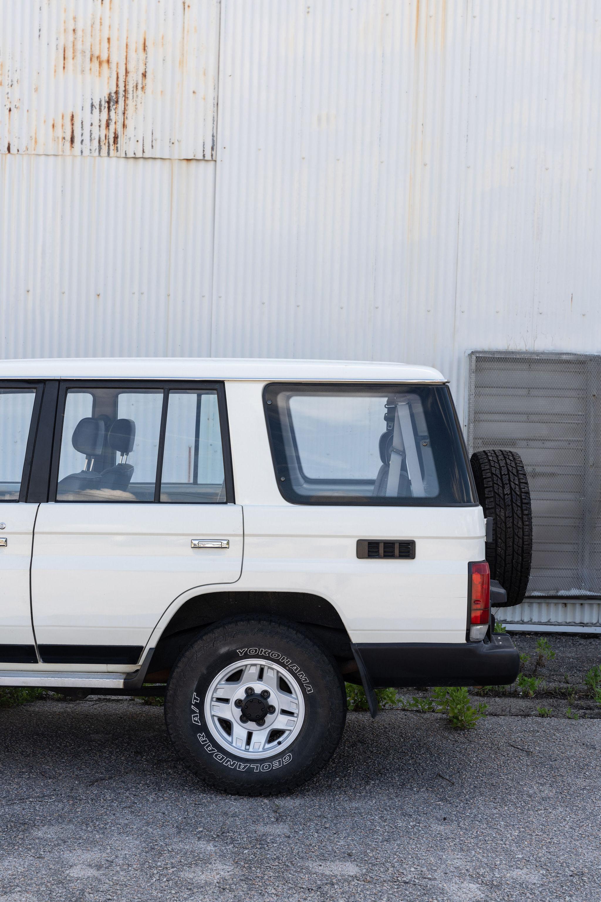 1991 Toyota Land Cruiser LJ77 LX