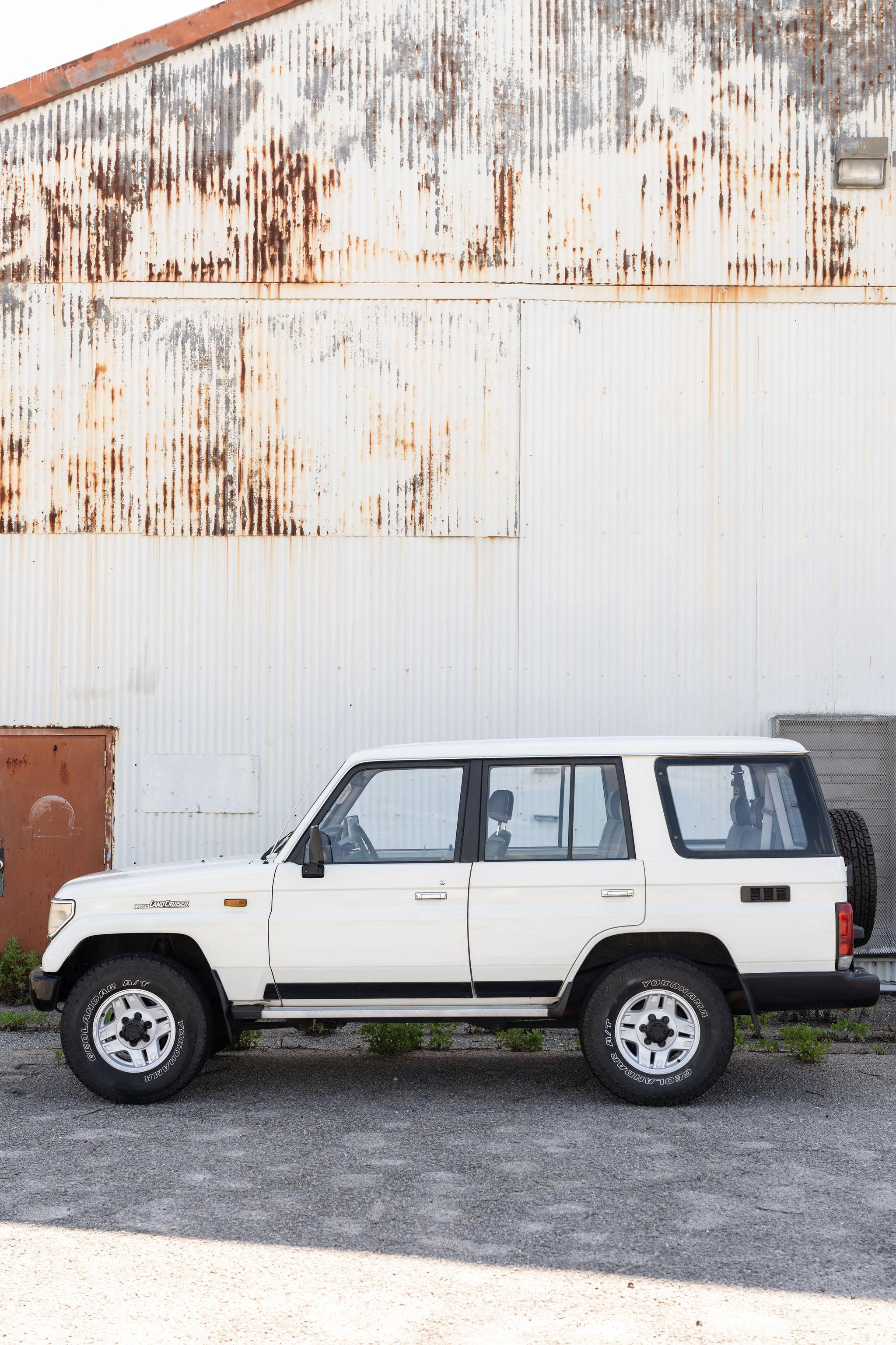 1991 Toyota Land Cruiser LJ77 LX