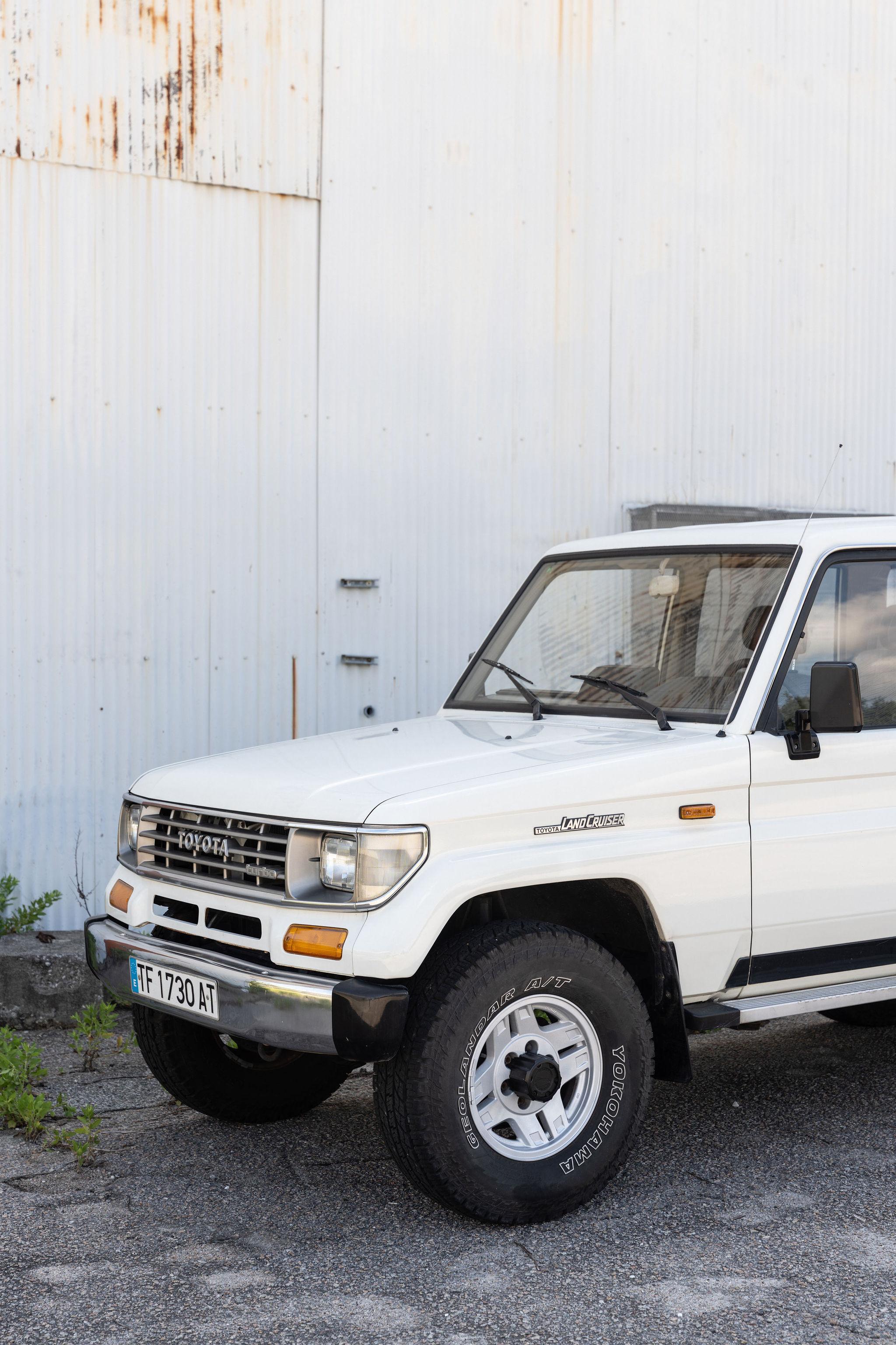1991 Toyota Land Cruiser LJ77 LX