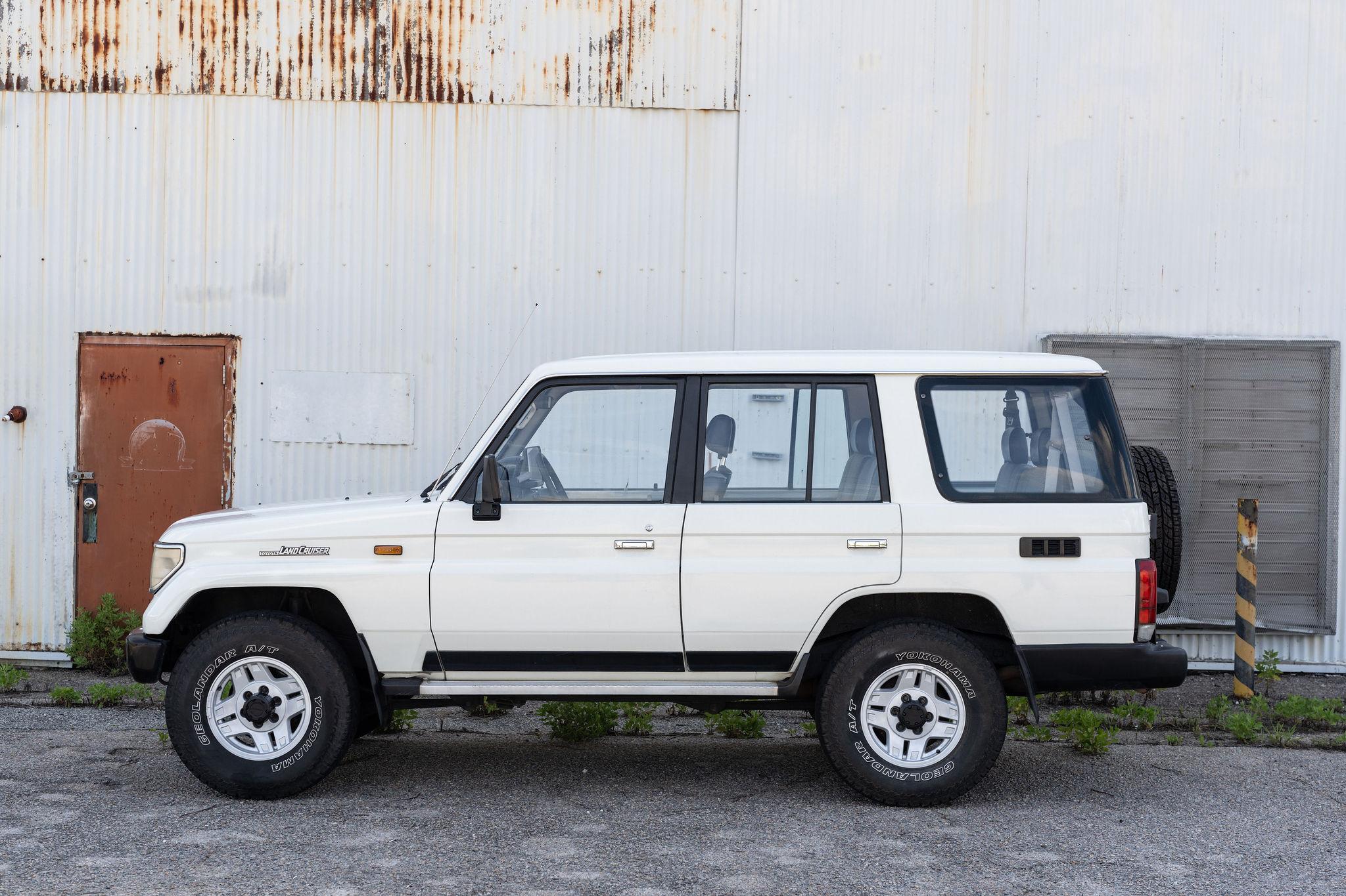 1991 Toyota Land Cruiser LJ77 LX