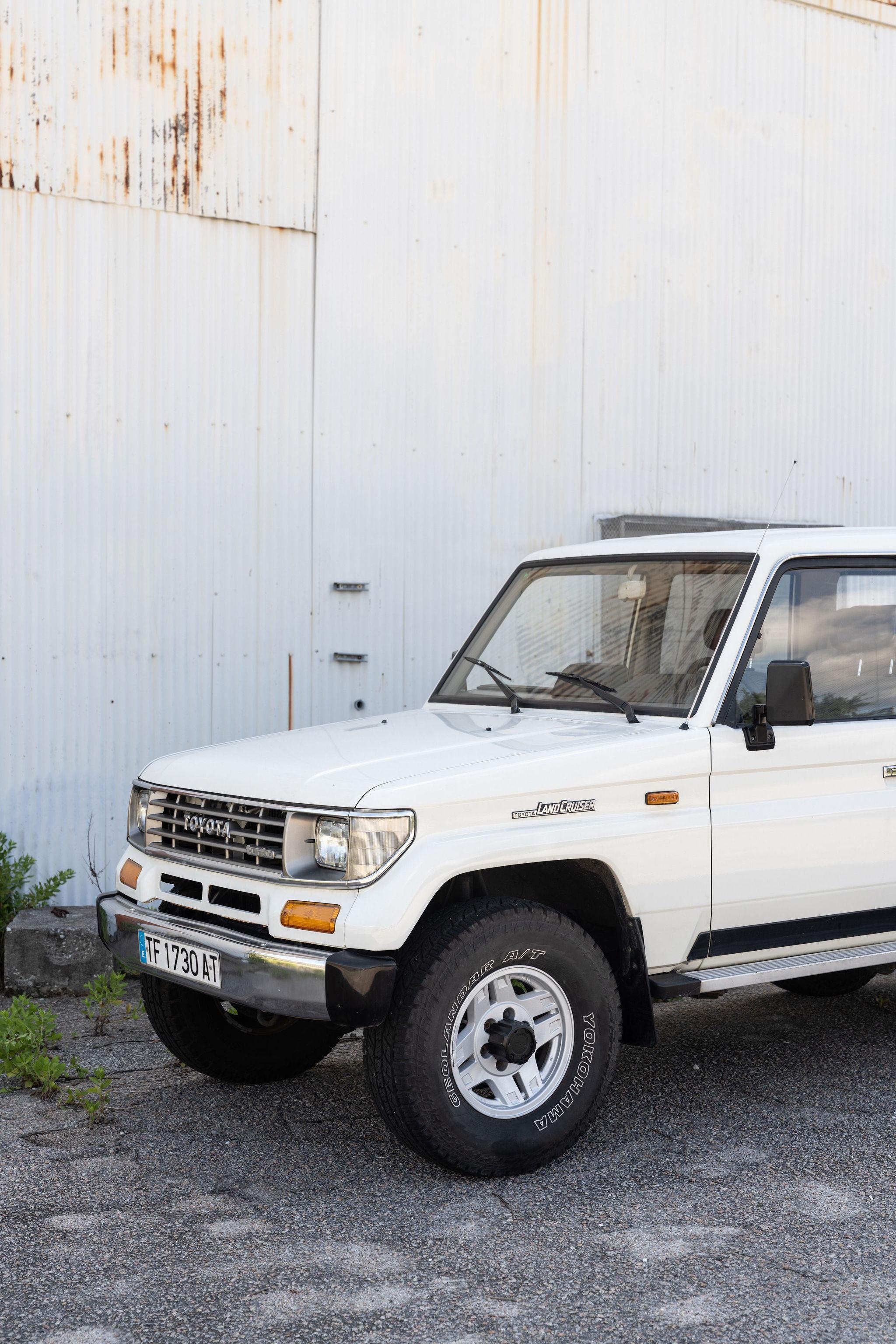 1991 Toyota Land Cruiser LJ77 LX