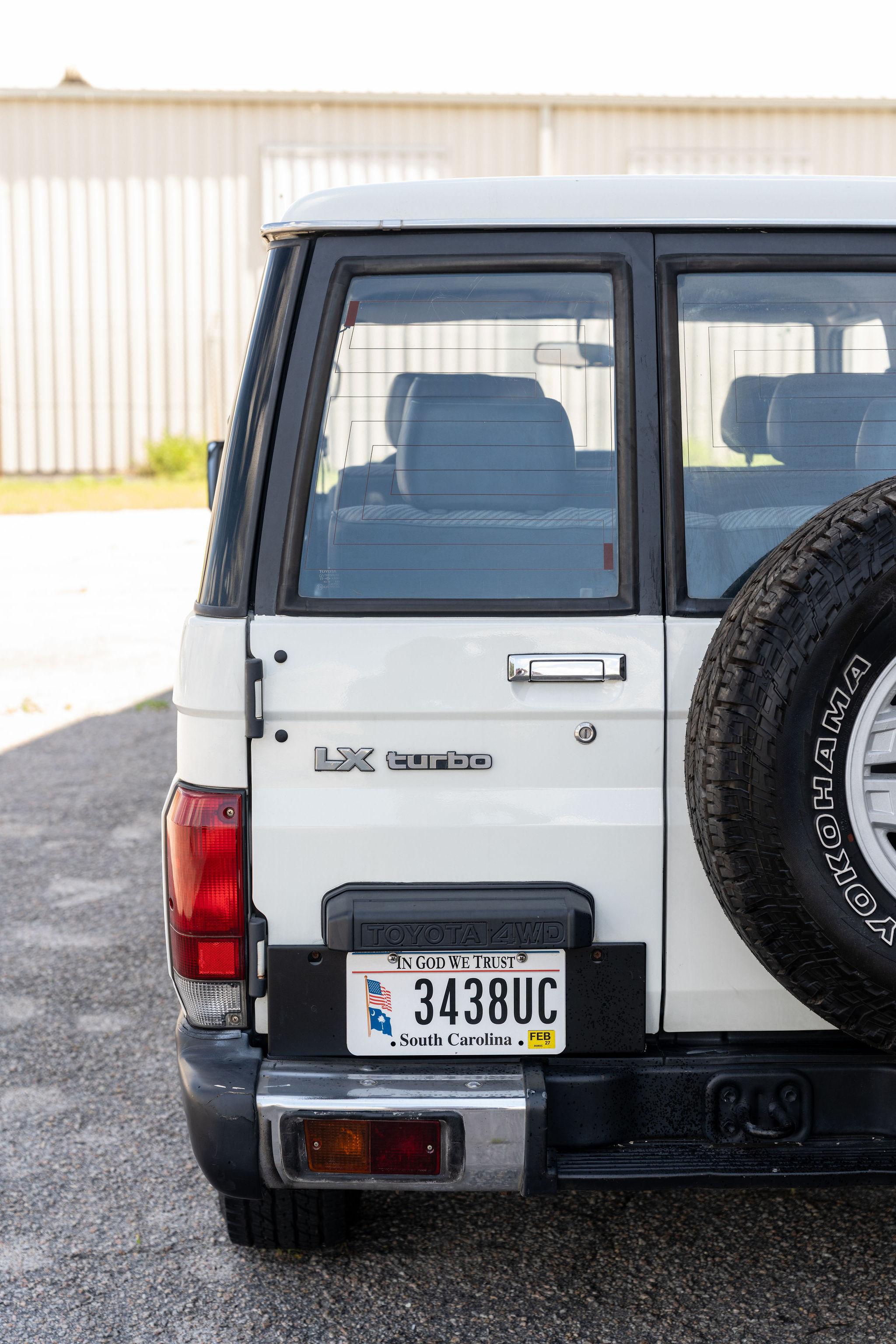1991 Toyota Land Cruiser LJ77 LX
