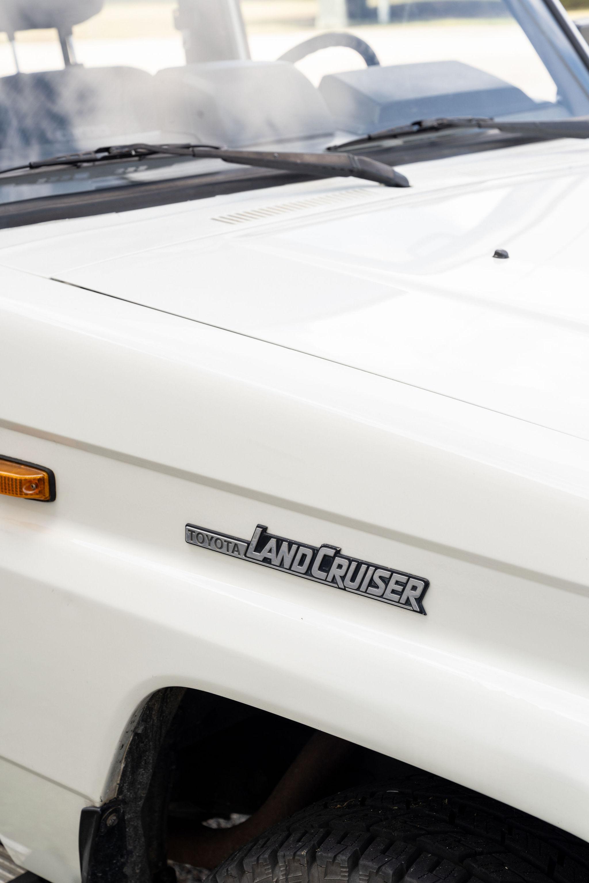 1991 Toyota Land Cruiser LJ77 LX