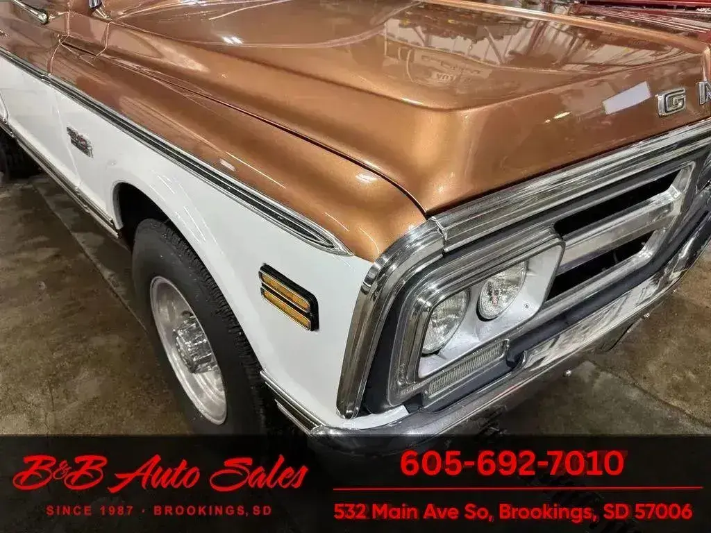 1972 GMC C2500 Sierra Grande