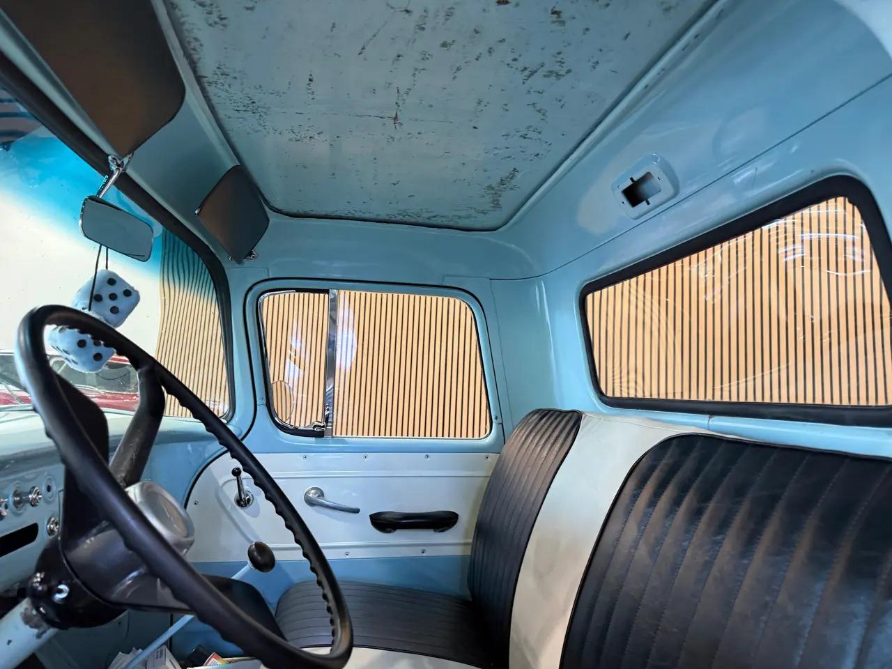 1959 Chevrolet 3100 Apache