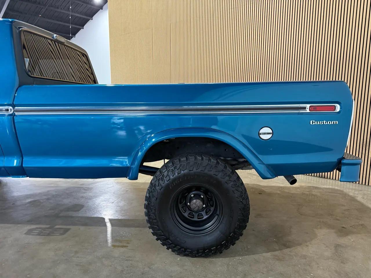 Restored 1975 Ford F-100