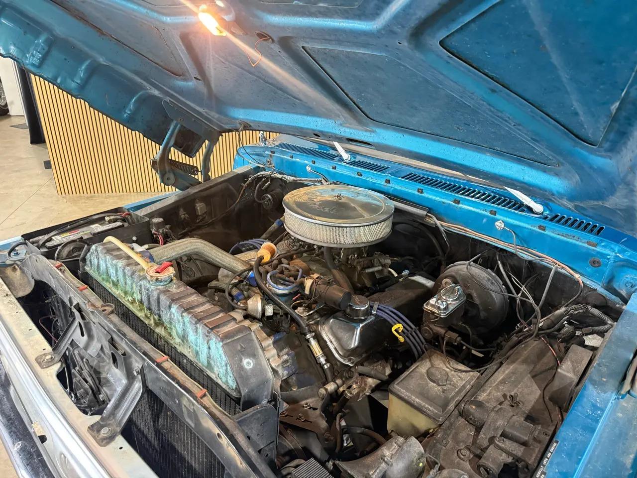 Restored 1975 Ford F-100