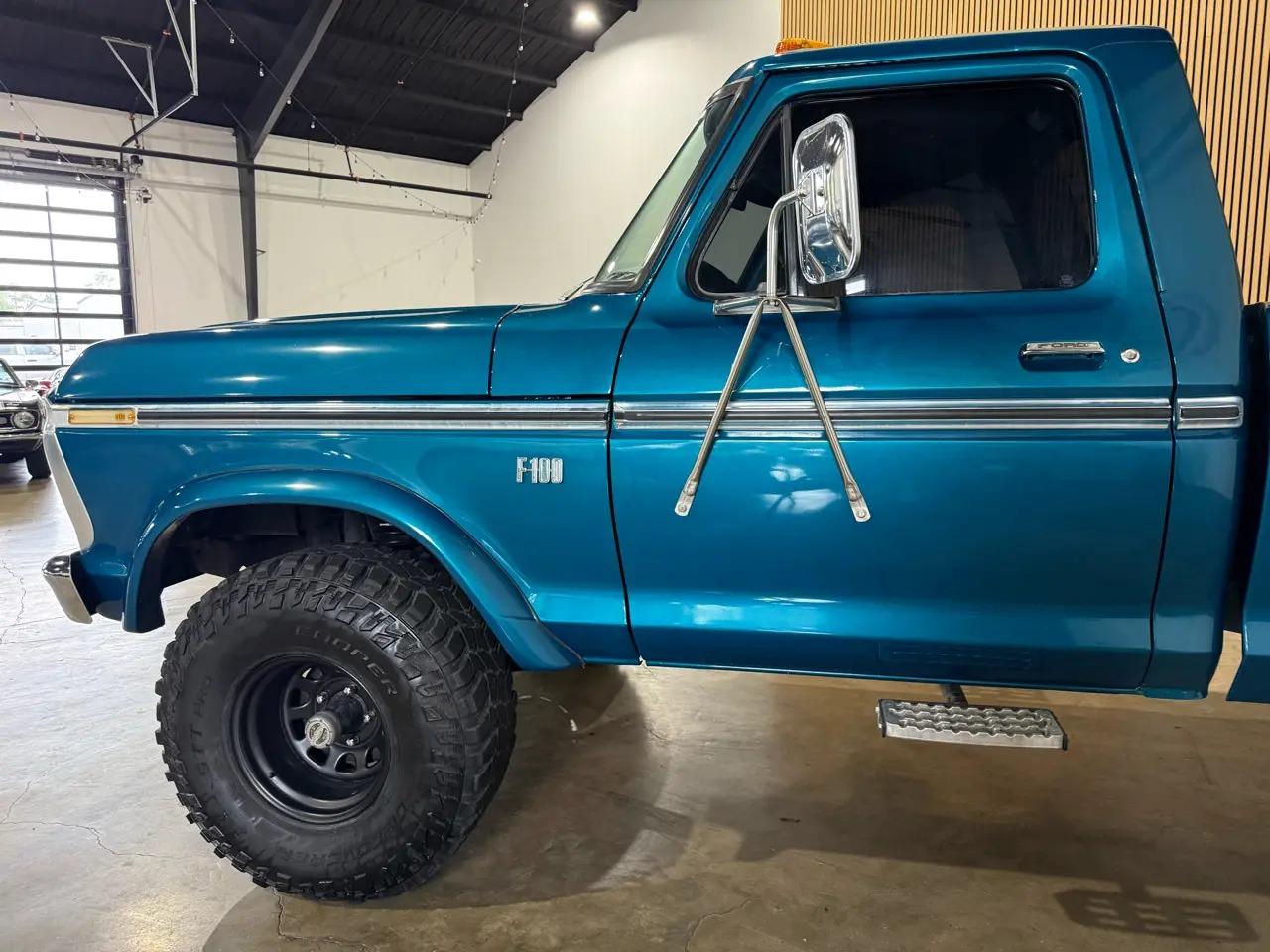 Restored 1975 Ford F-100