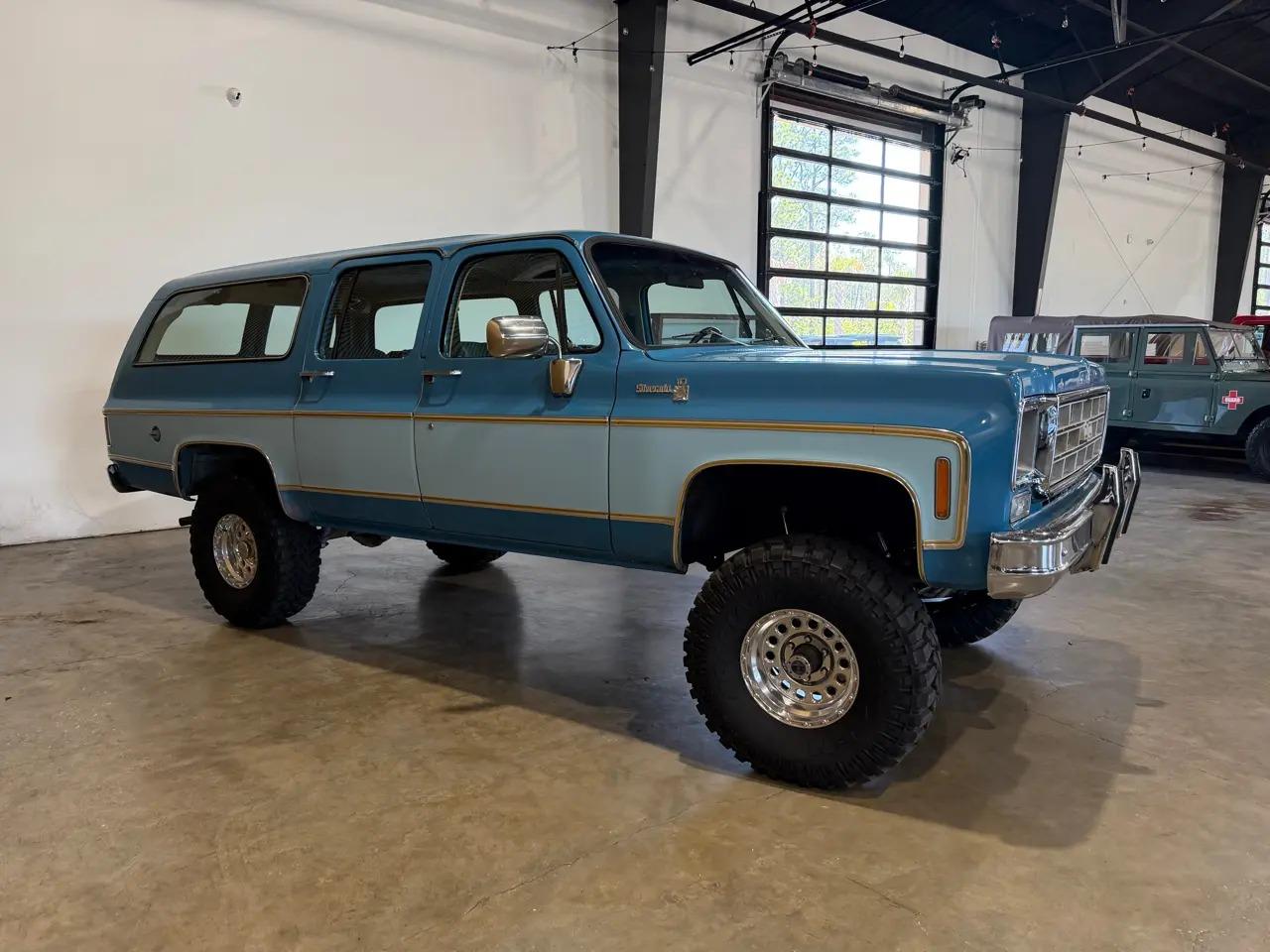 1977 Chevrolet K10 Suburban