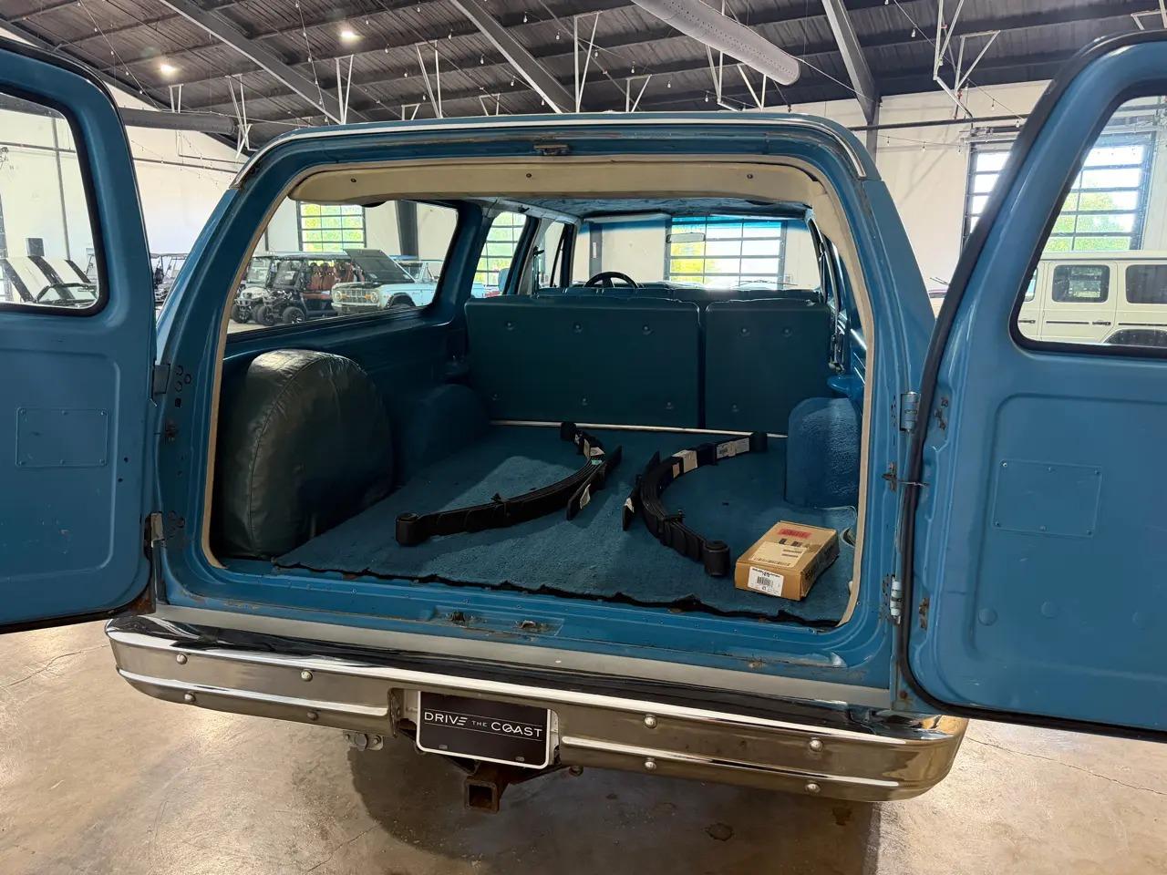 1977 Chevrolet K10 Suburban